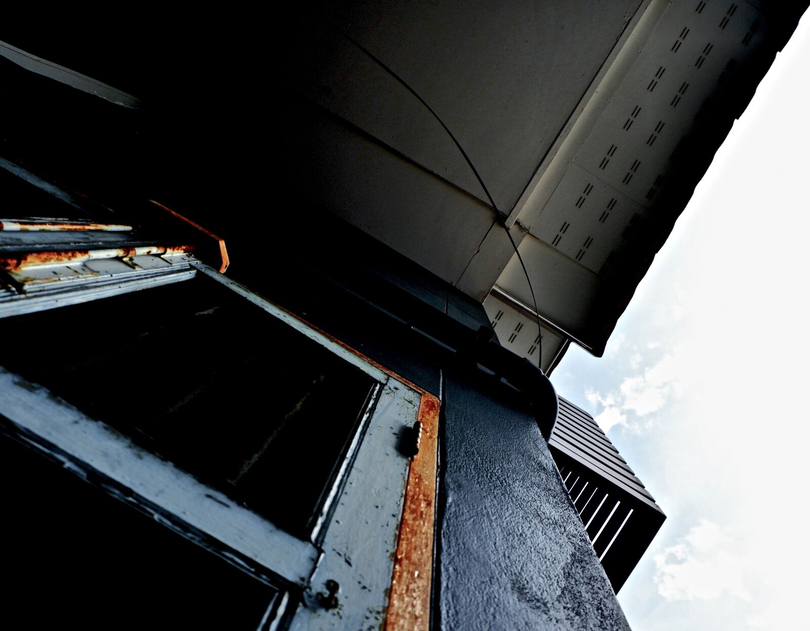 Fujifilm X-A3 sample photo. Sky, ceiling, architecture photography
