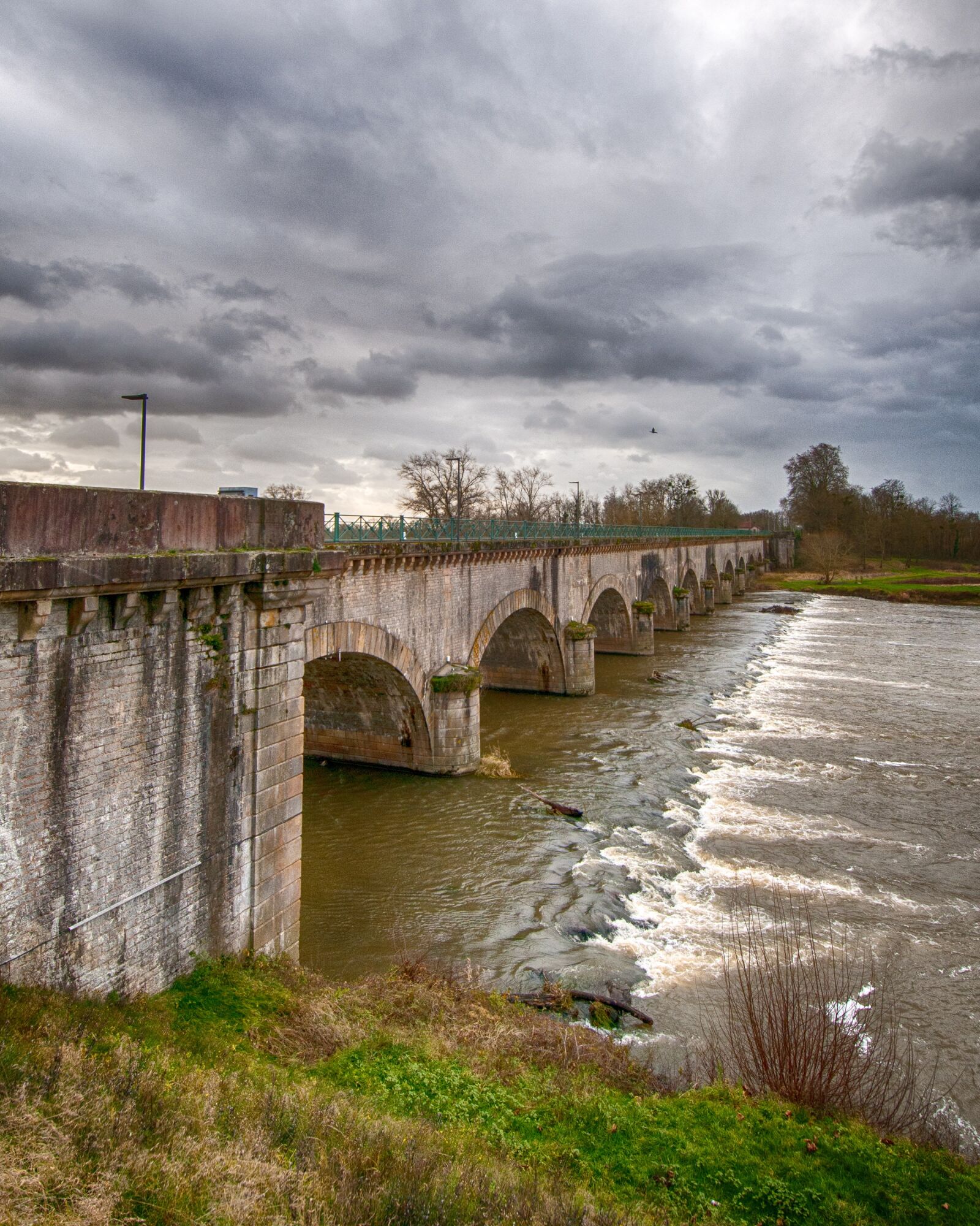 Nikon D300S sample photo. Digoin, channel, bridge photography