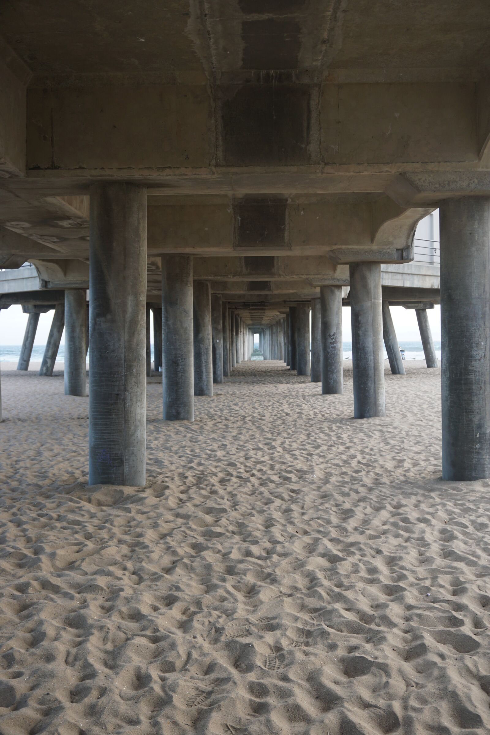 Sony a5100 sample photo. Pier, beach, under pier photography