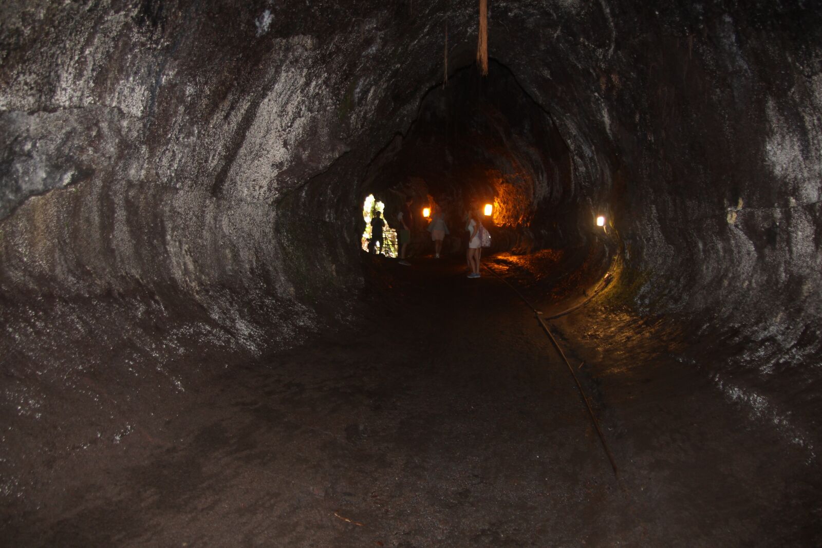 Canon EOS 600D (Rebel EOS T3i / EOS Kiss X5) sample photo. Lava, tube, volcanic photography
