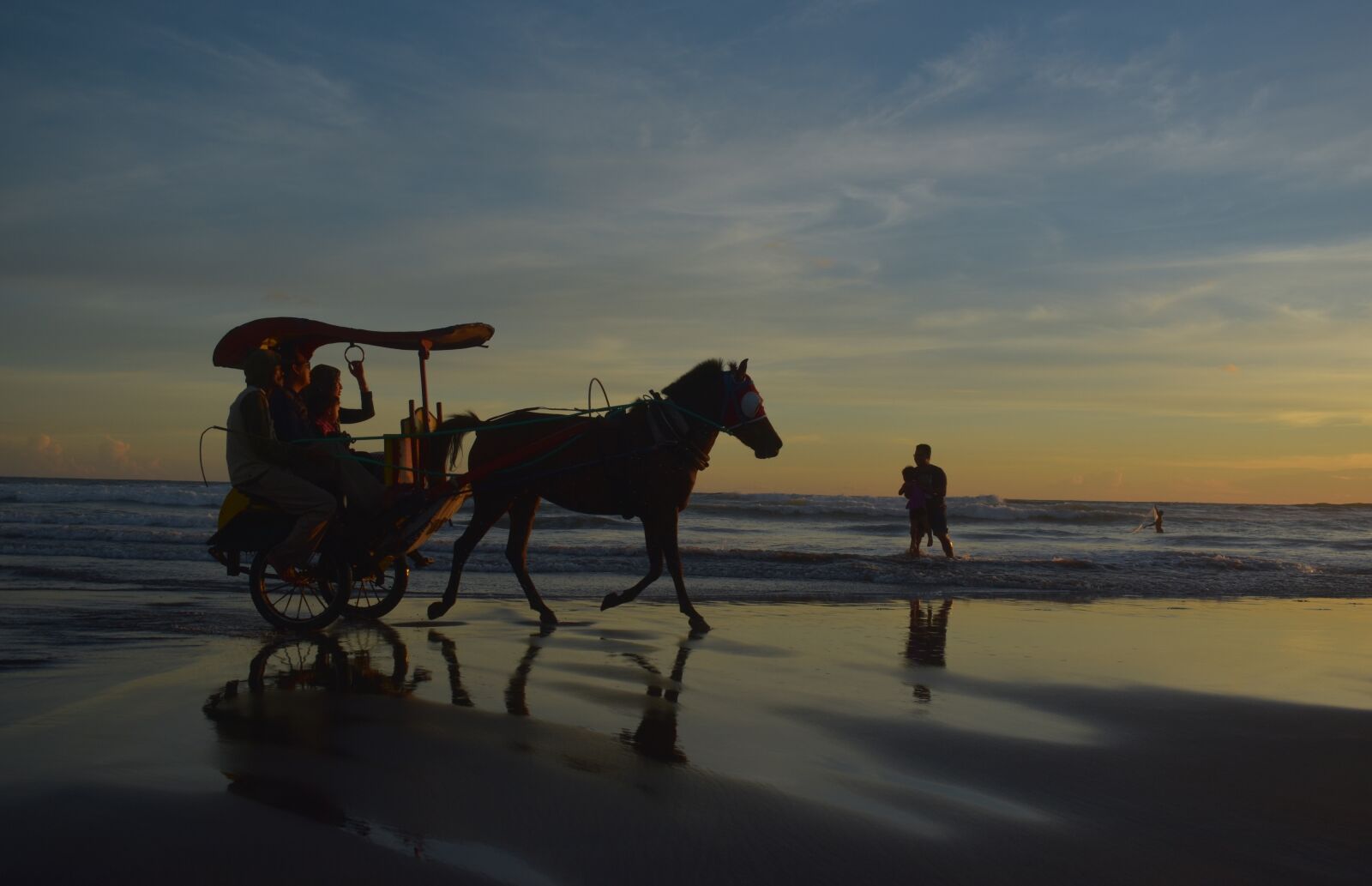 Nikon D3400 sample photo. Sunset, dusk, beach photography