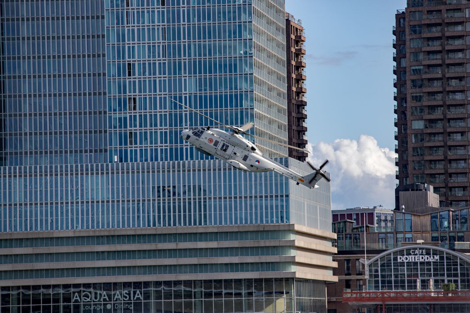 Canon EOS 6D Mark II sample photo. Helicopter, flats, marine photography