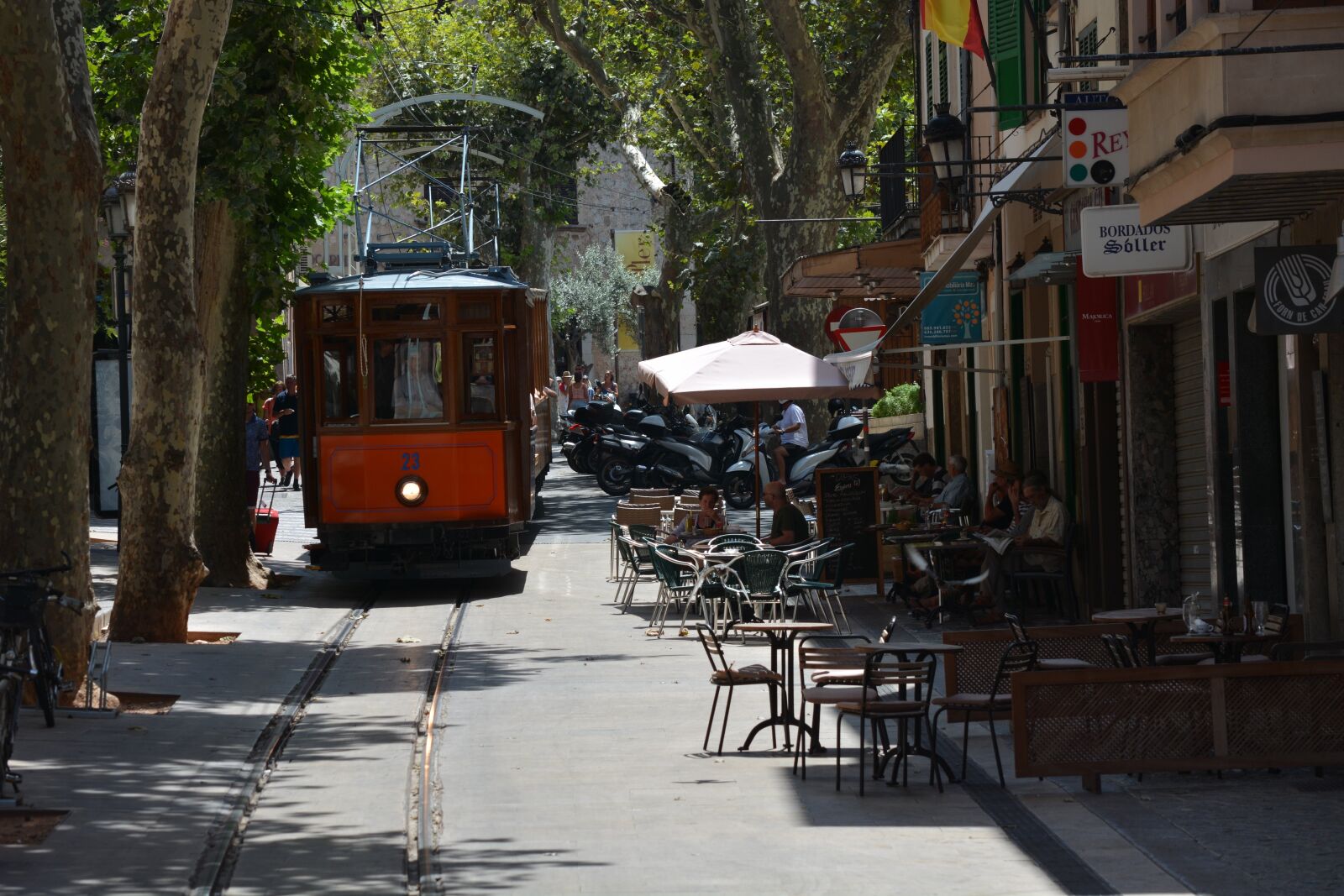 Nikon D7100 sample photo. Escorca, sollier, tram photography