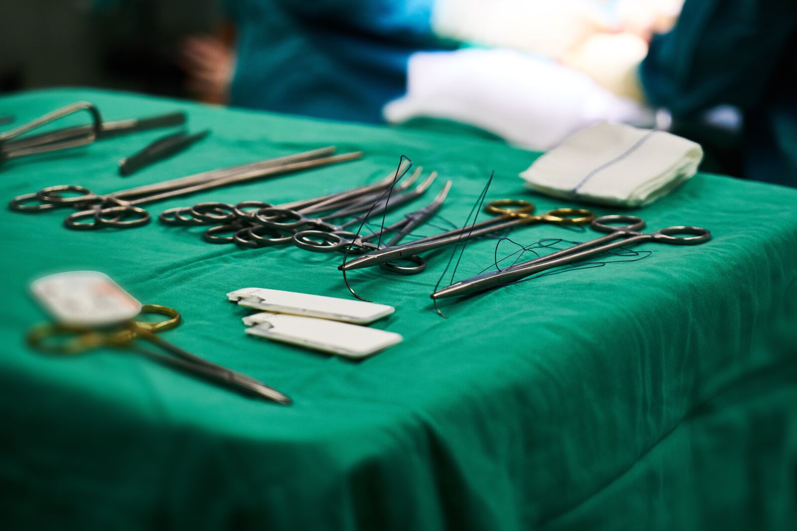 Sony a7R II sample photo. Scissors, surgery, operating room photography