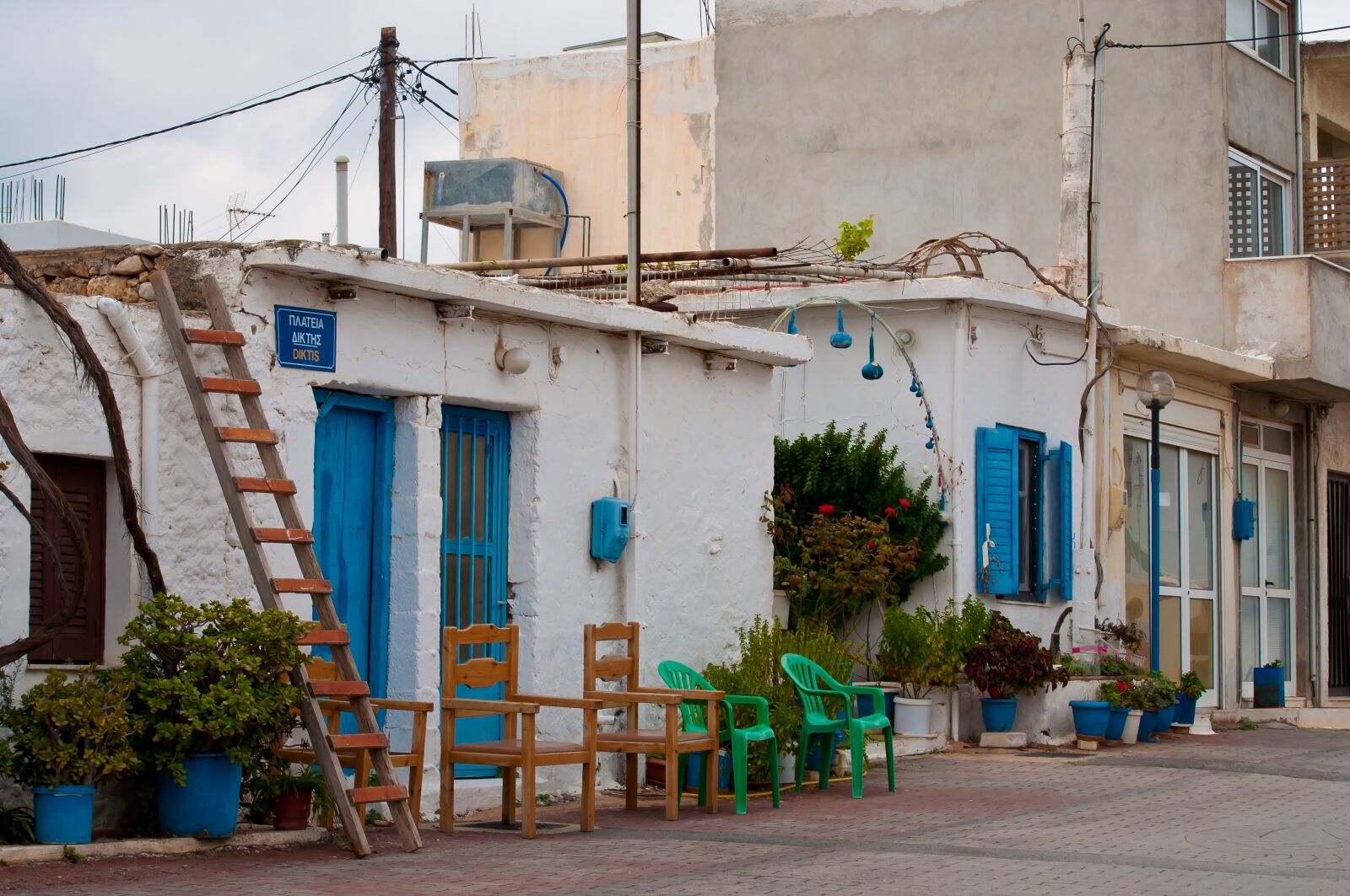 Nikon D90 sample photo. Greece, house, blue photography