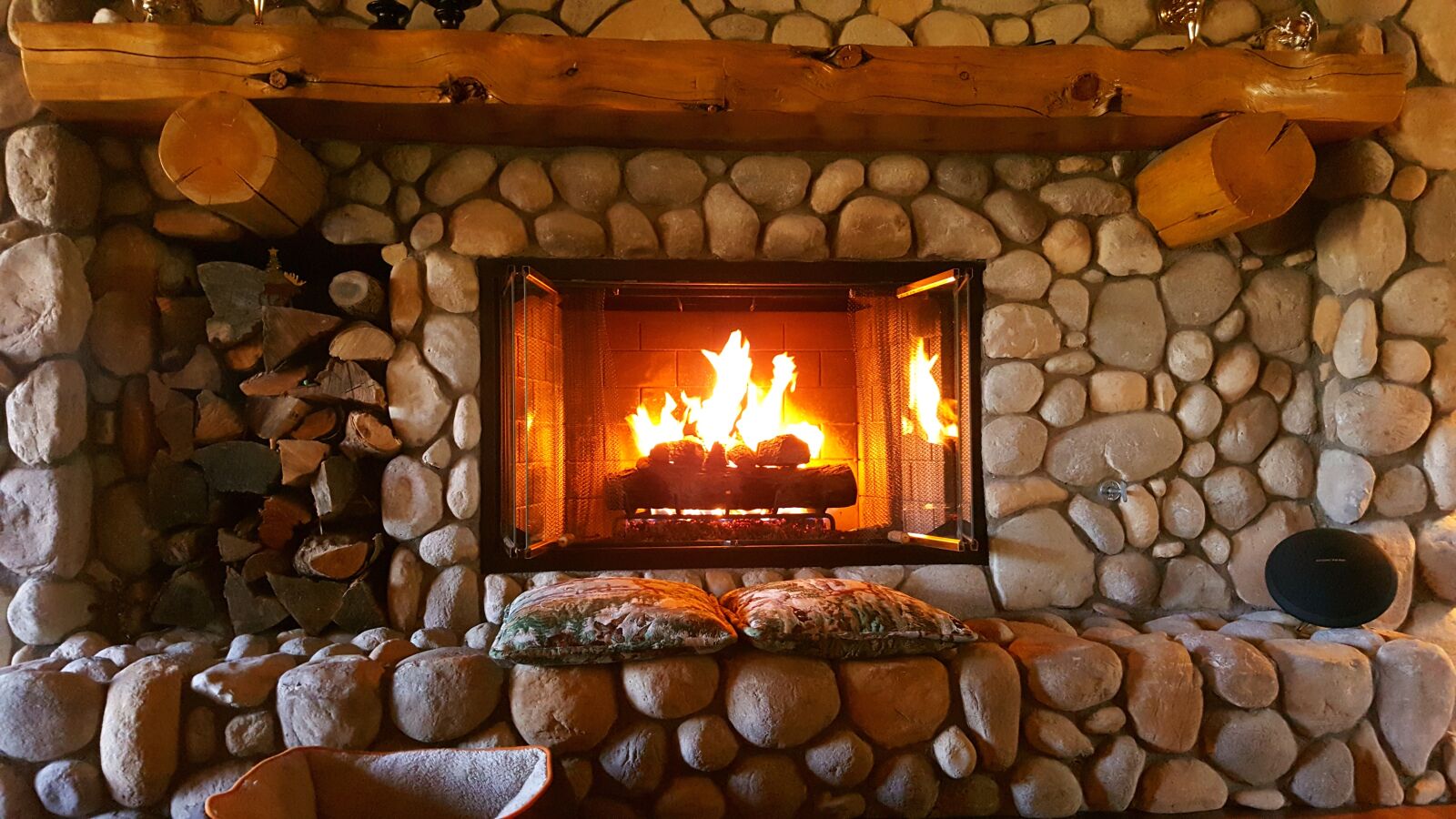 Samsung Galaxy Note5 sample photo. Fireplace, fire, home photography
