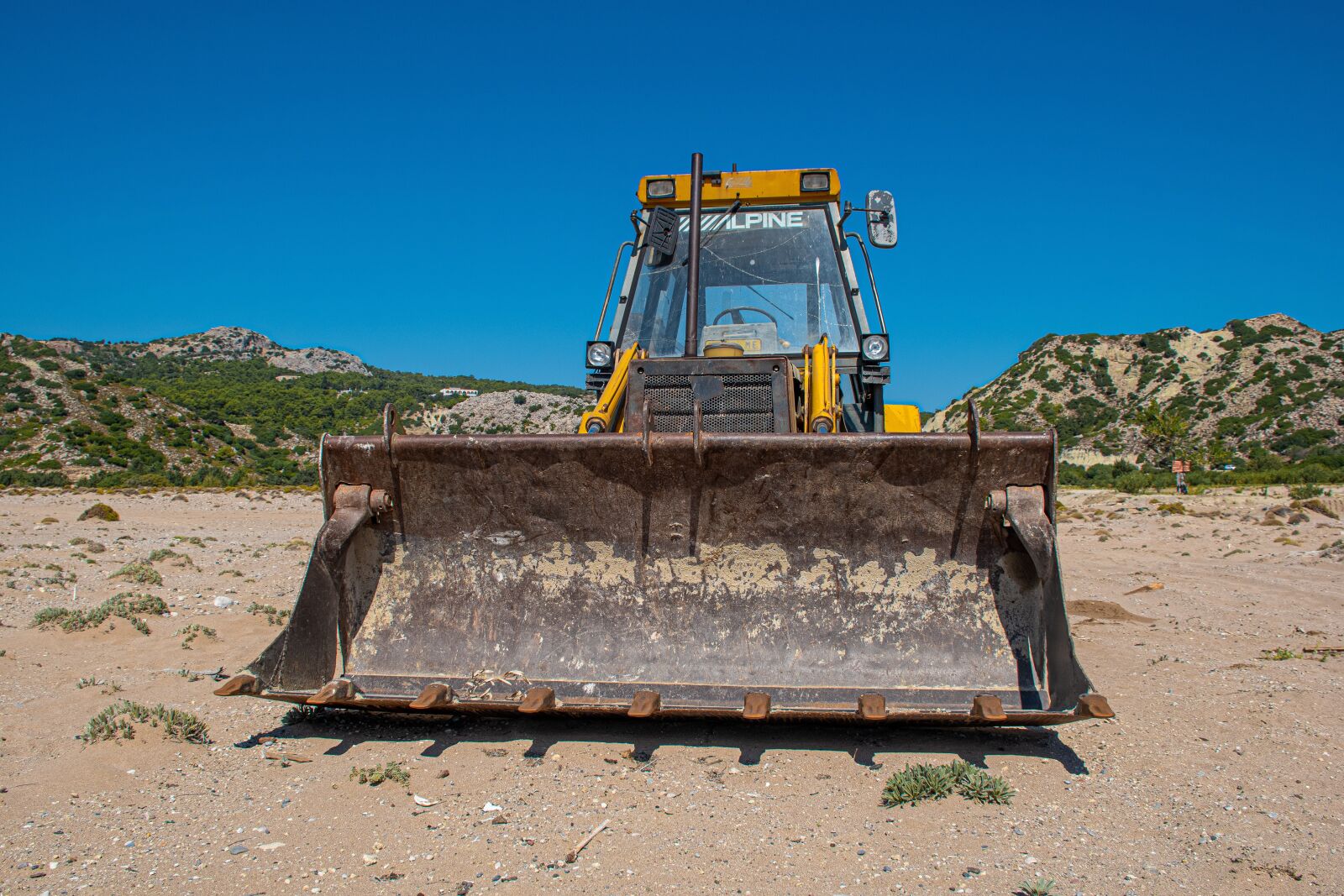 Nikon D5600 sample photo. Tractor, bulldozer, excavator photography