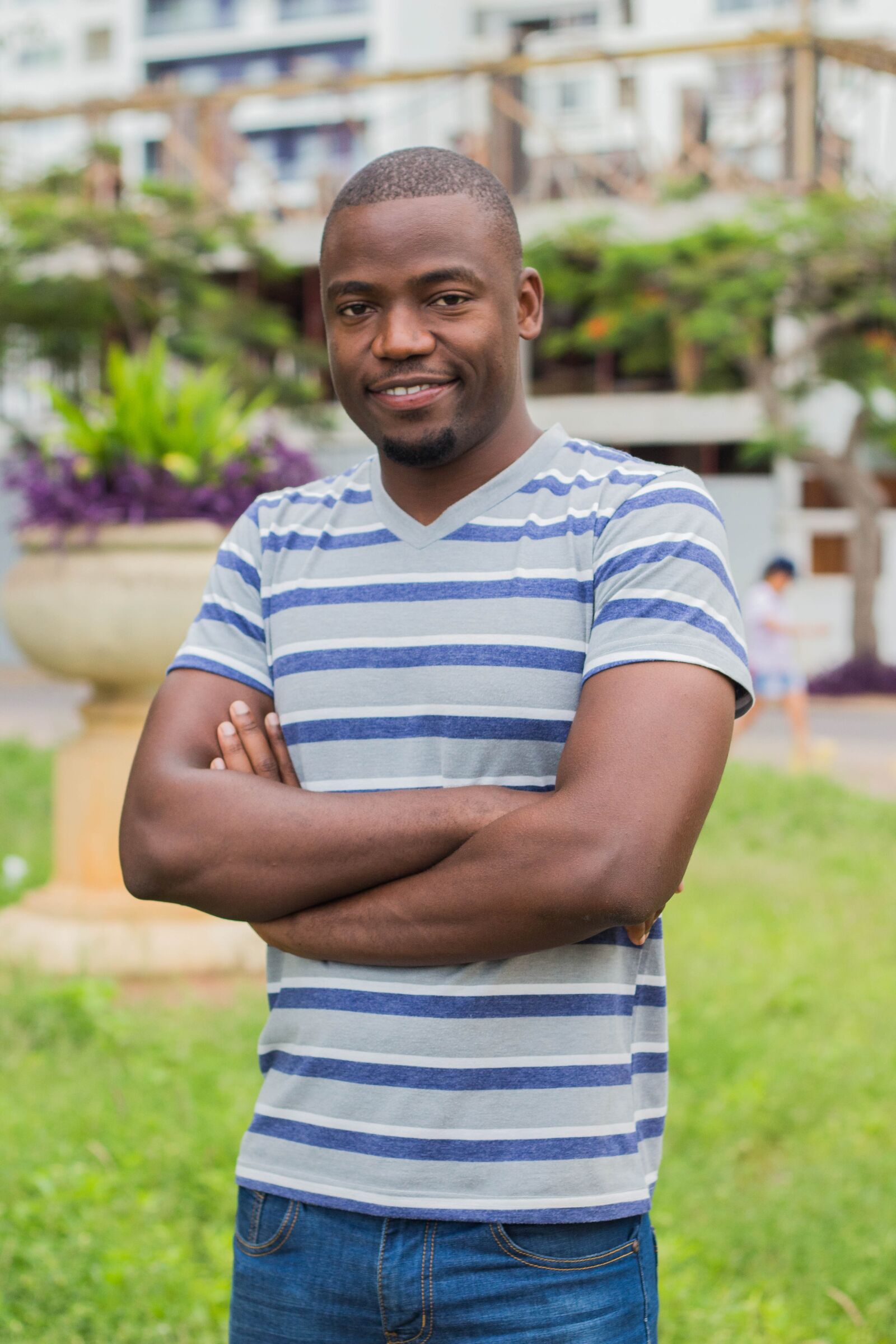 Canon EF 50mm F1.8 II sample photo. Smile, handsome, happy photography