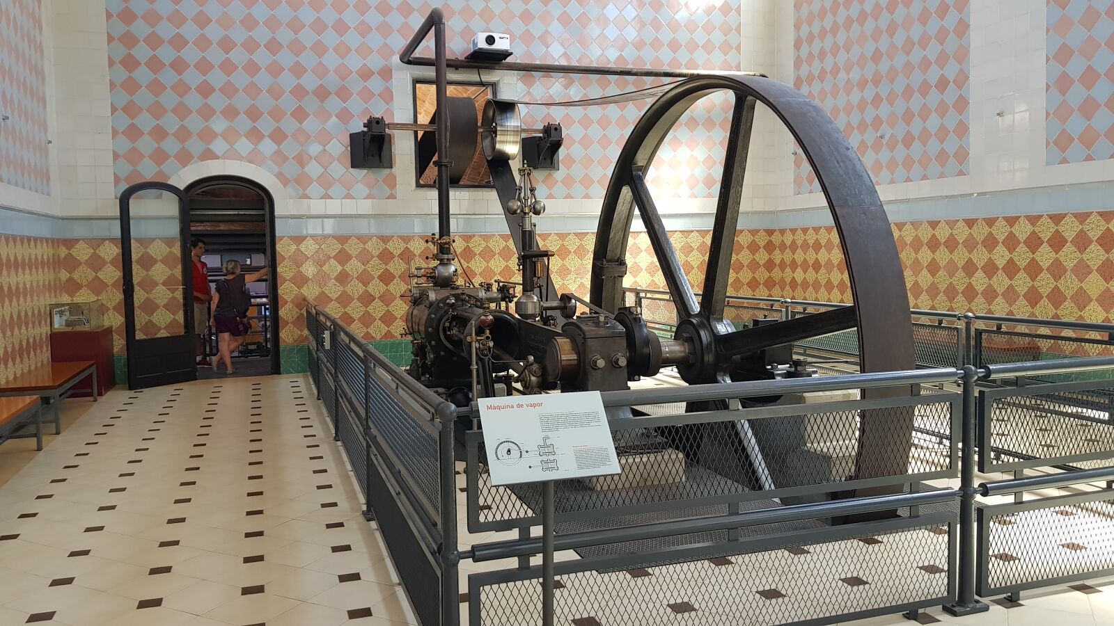 Samsung Galaxy S8+ sample photo. Machine, steam, terrassa photography