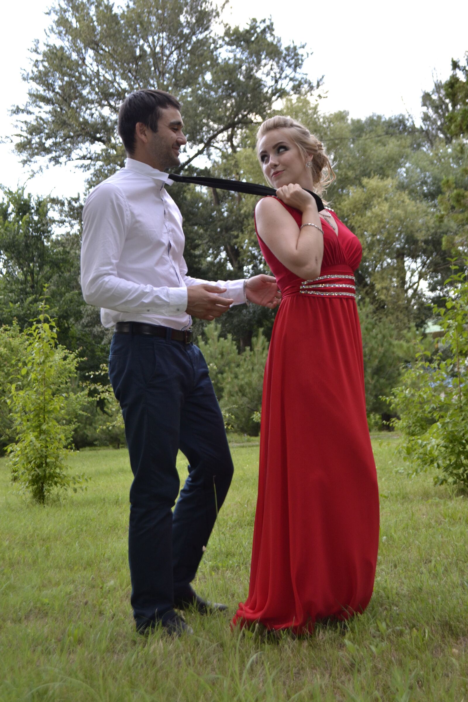 Nikon D3100 sample photo. Love, beauty, ball photography