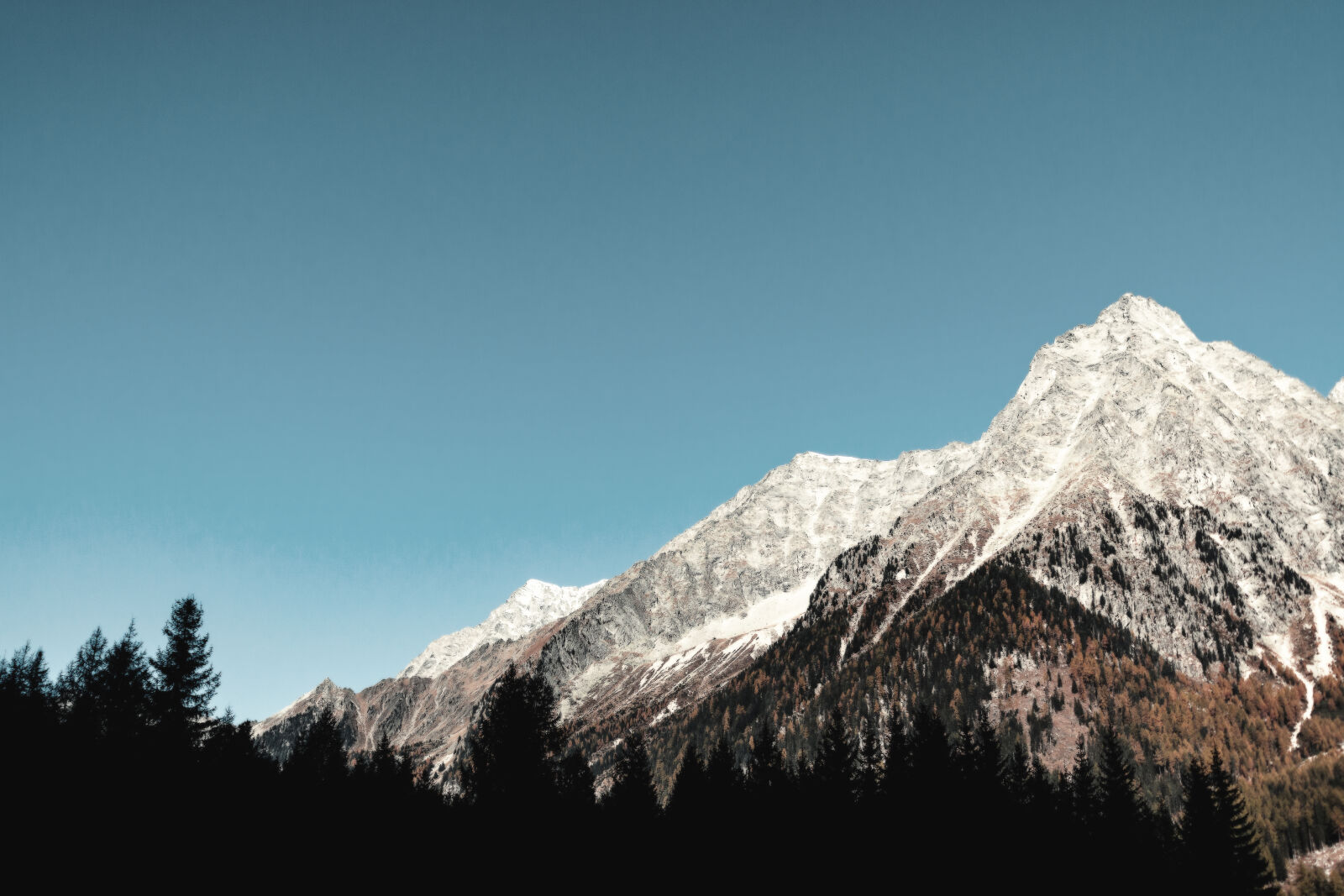 Canon EOS 70D sample photo. Snow, covered, mountain photography