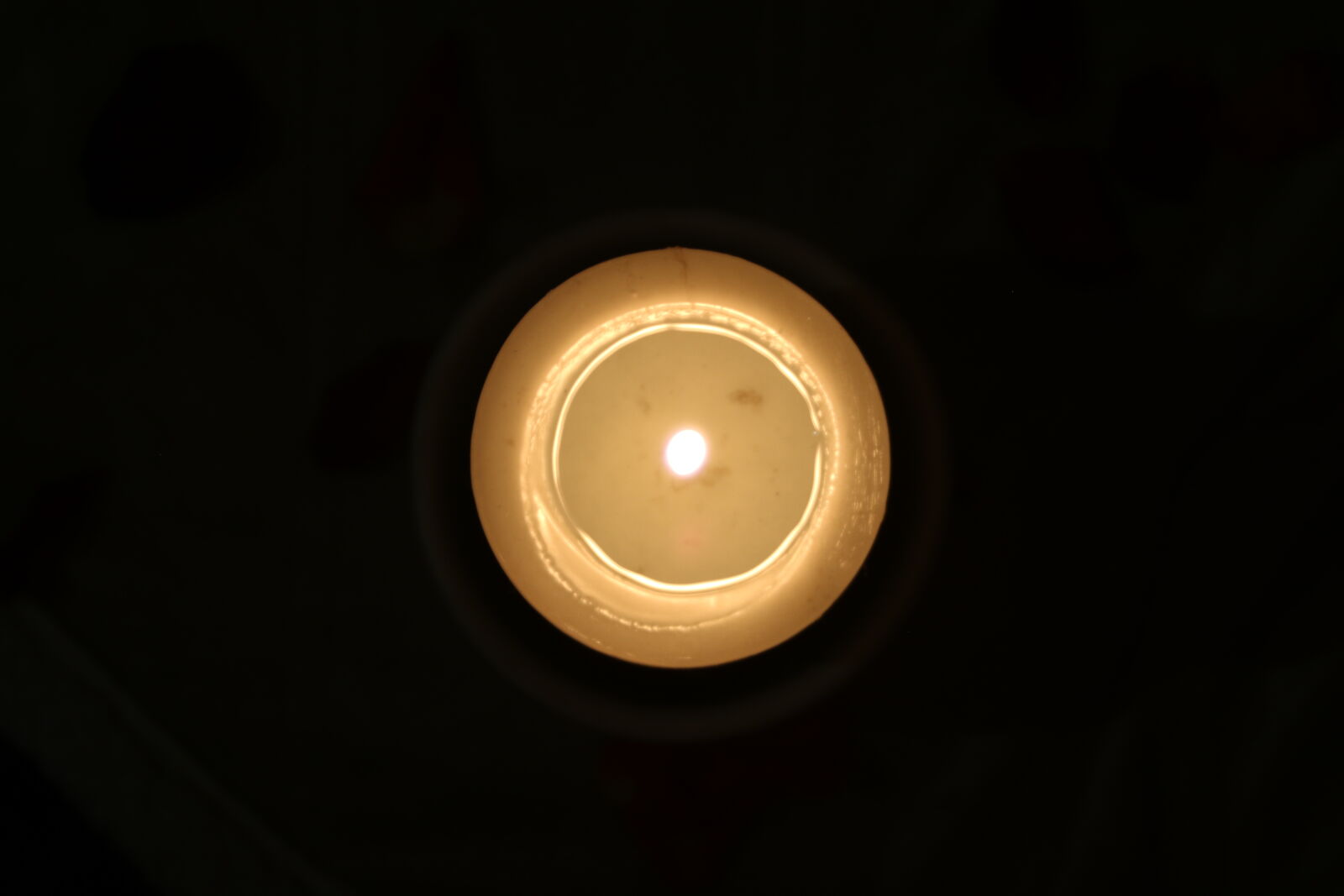 Canon EOS 7D Mark II sample photo. Bright, burn, candle, date photography