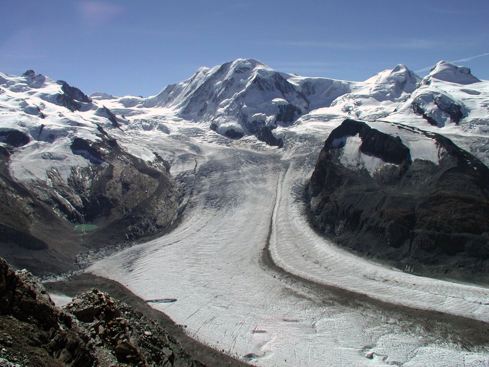 Olympus C3030Z sample photo. Switzerland, glacier, frozen photography
