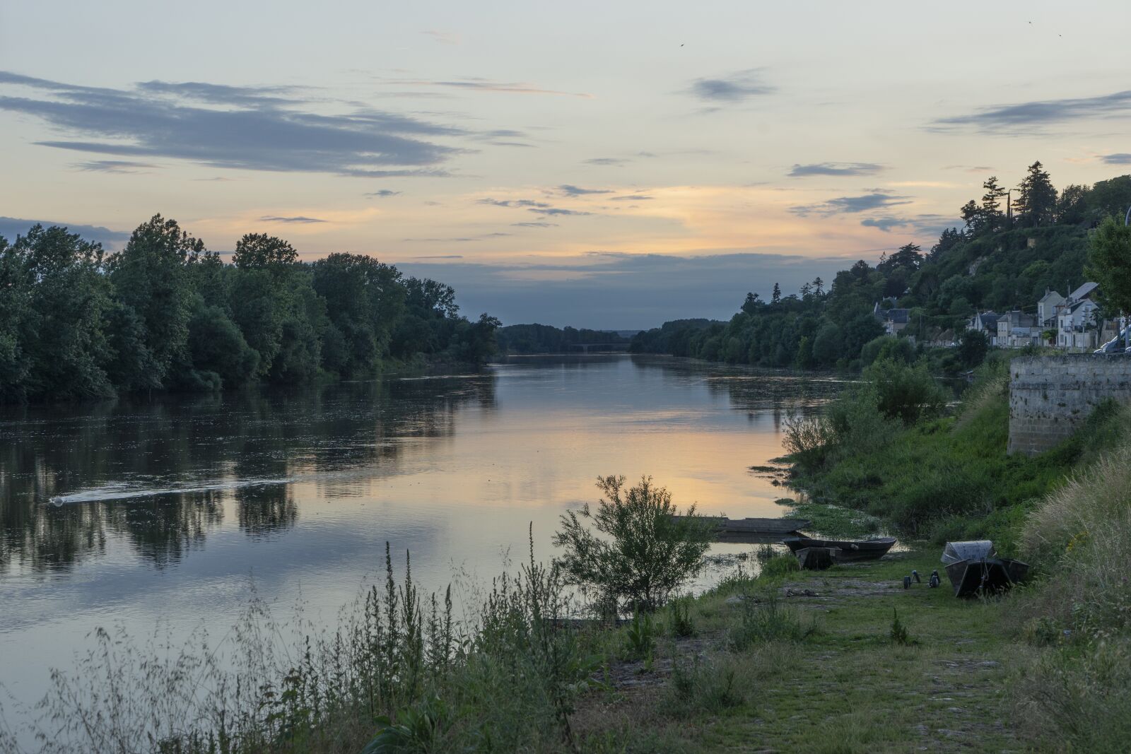 Sony a7 II + Sony Vario Tessar T* FE 24-70mm F4 ZA OSS sample photo. River, mirroring, water photography