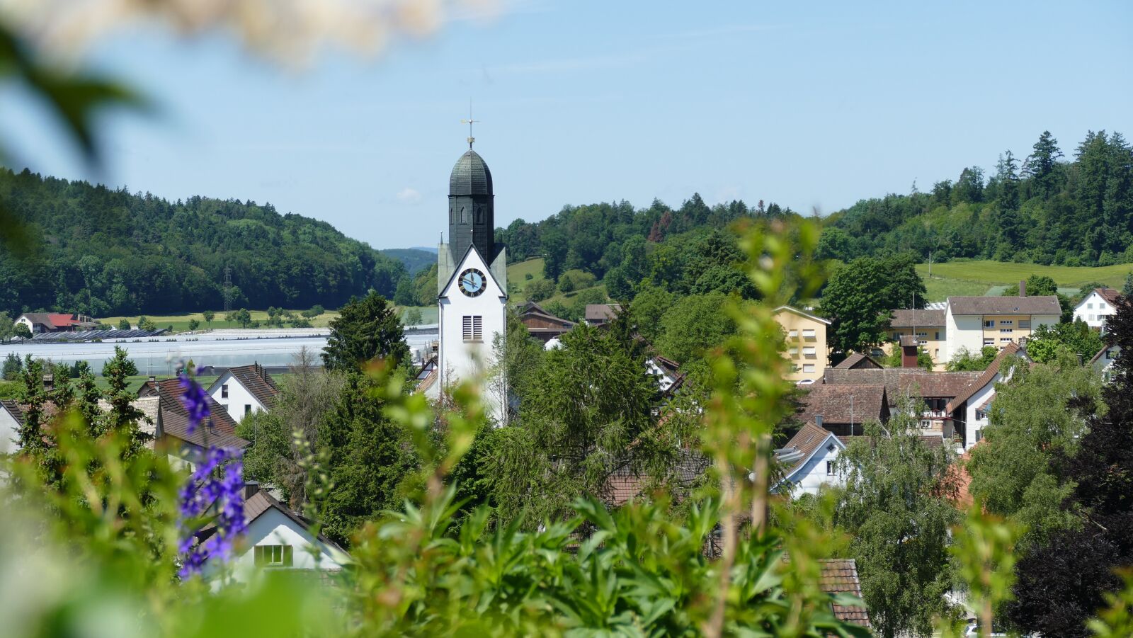 Panasonic Lumix DMC-FZ1000 sample photo. Church, otelfingen, lighthouse photography