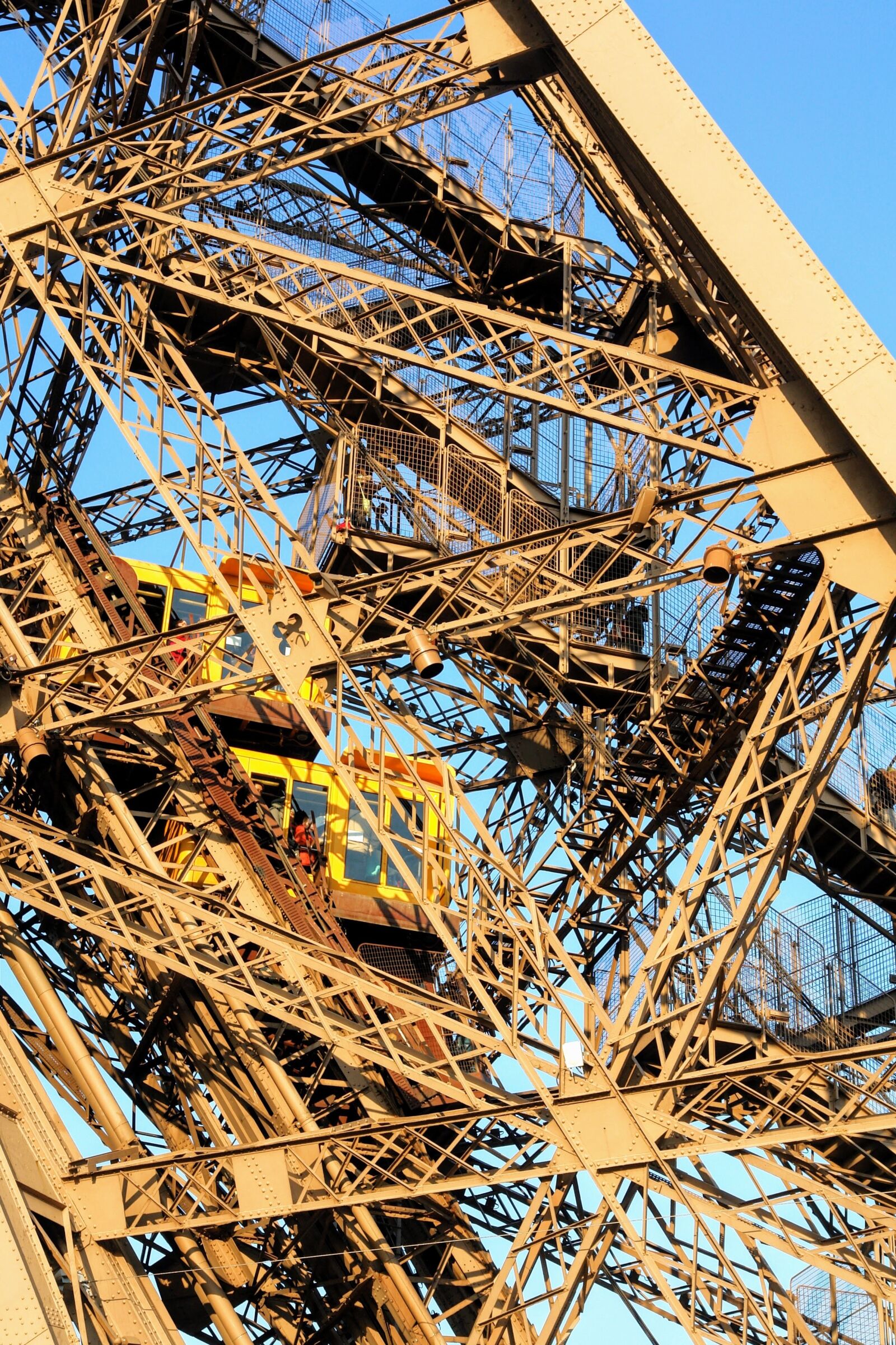 Sony DSC-R1 sample photo. France, eiffel tower, le photography
