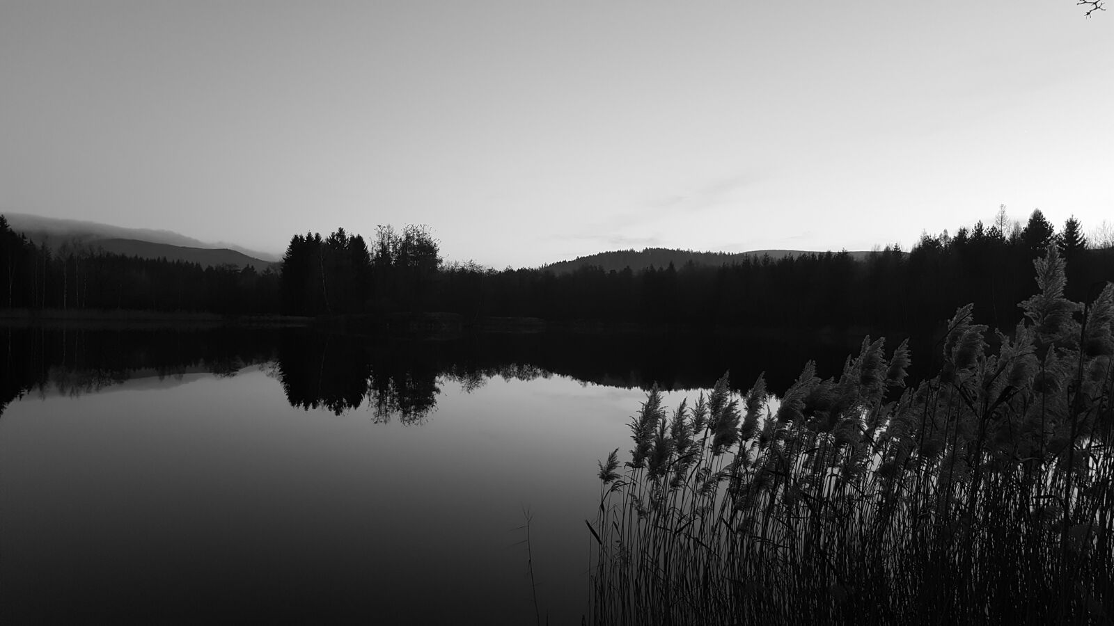 Samsung Galaxy S6 sample photo. Landscape, water, lake photography