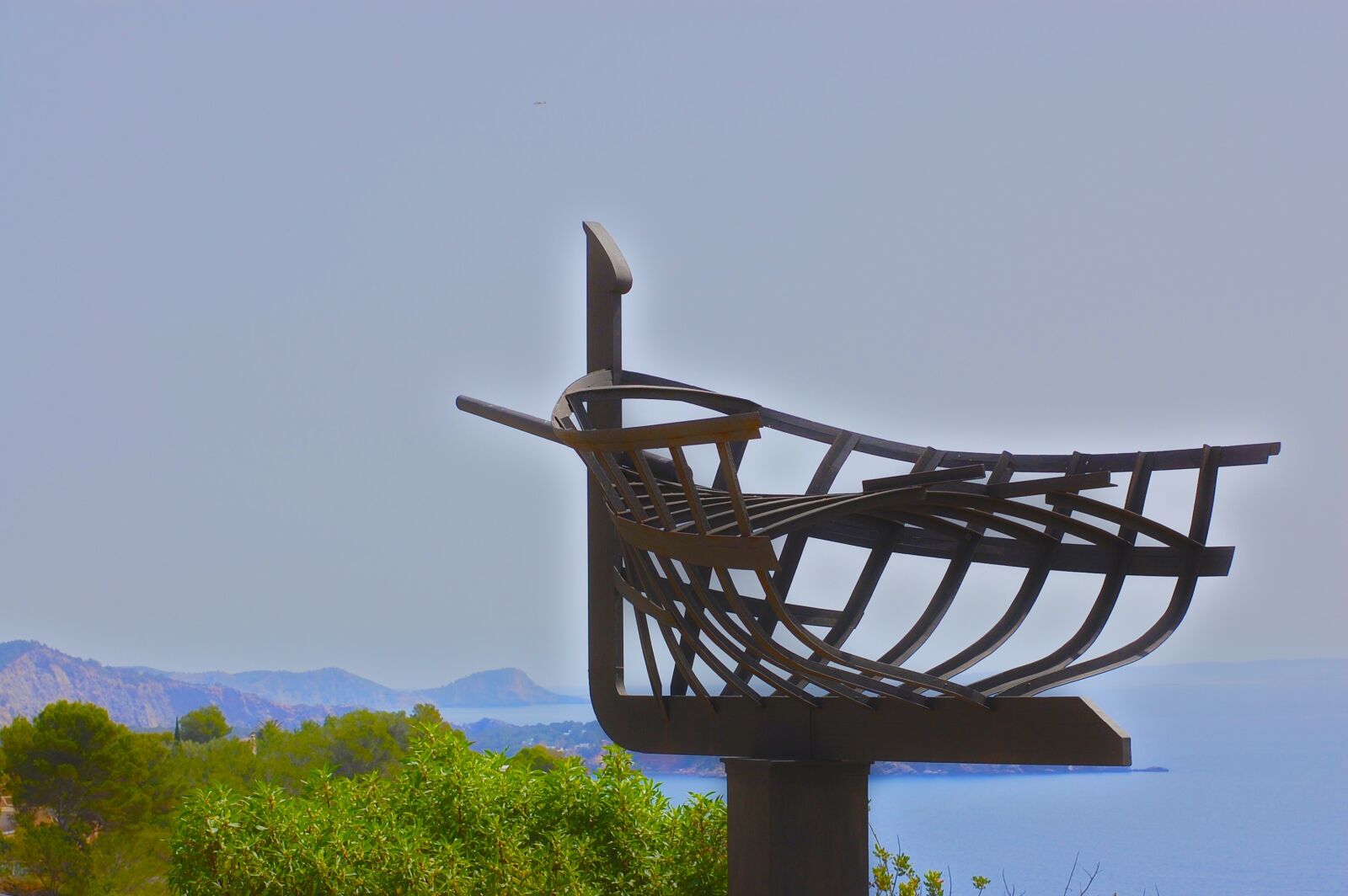 Nikon D40 sample photo. Boat, sky, landscape photography