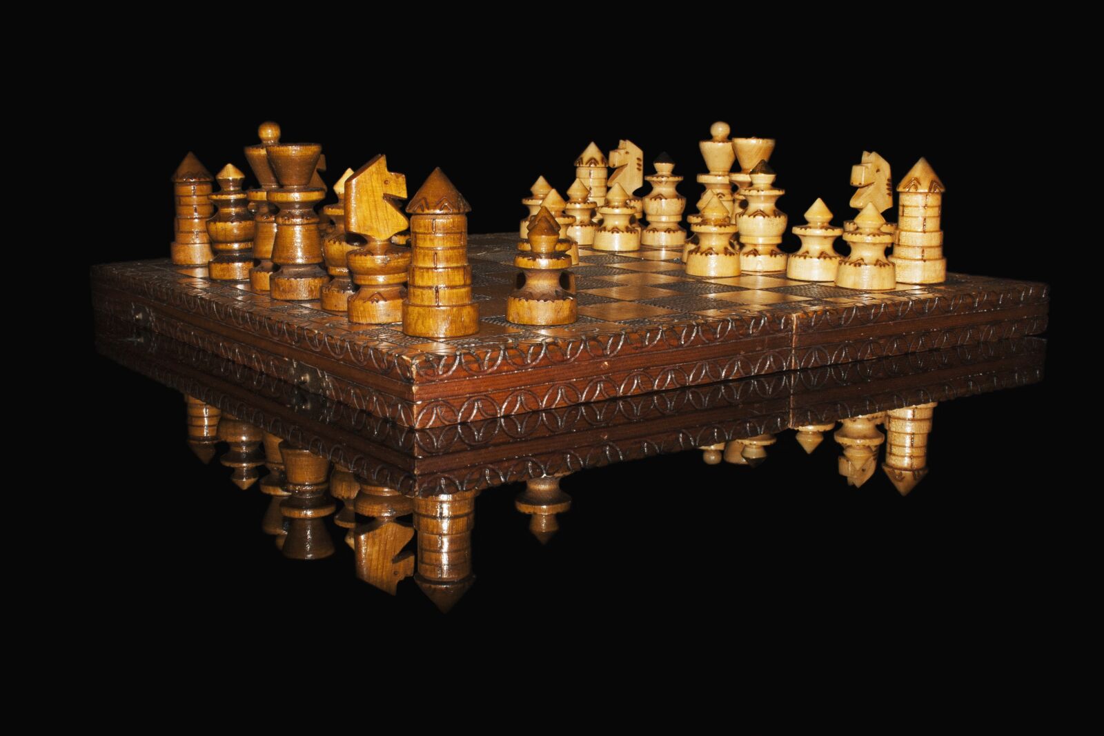 Canon EF-S 18-55mm F3.5-5.6 II sample photo. Chess, pawns, checkerboard photography