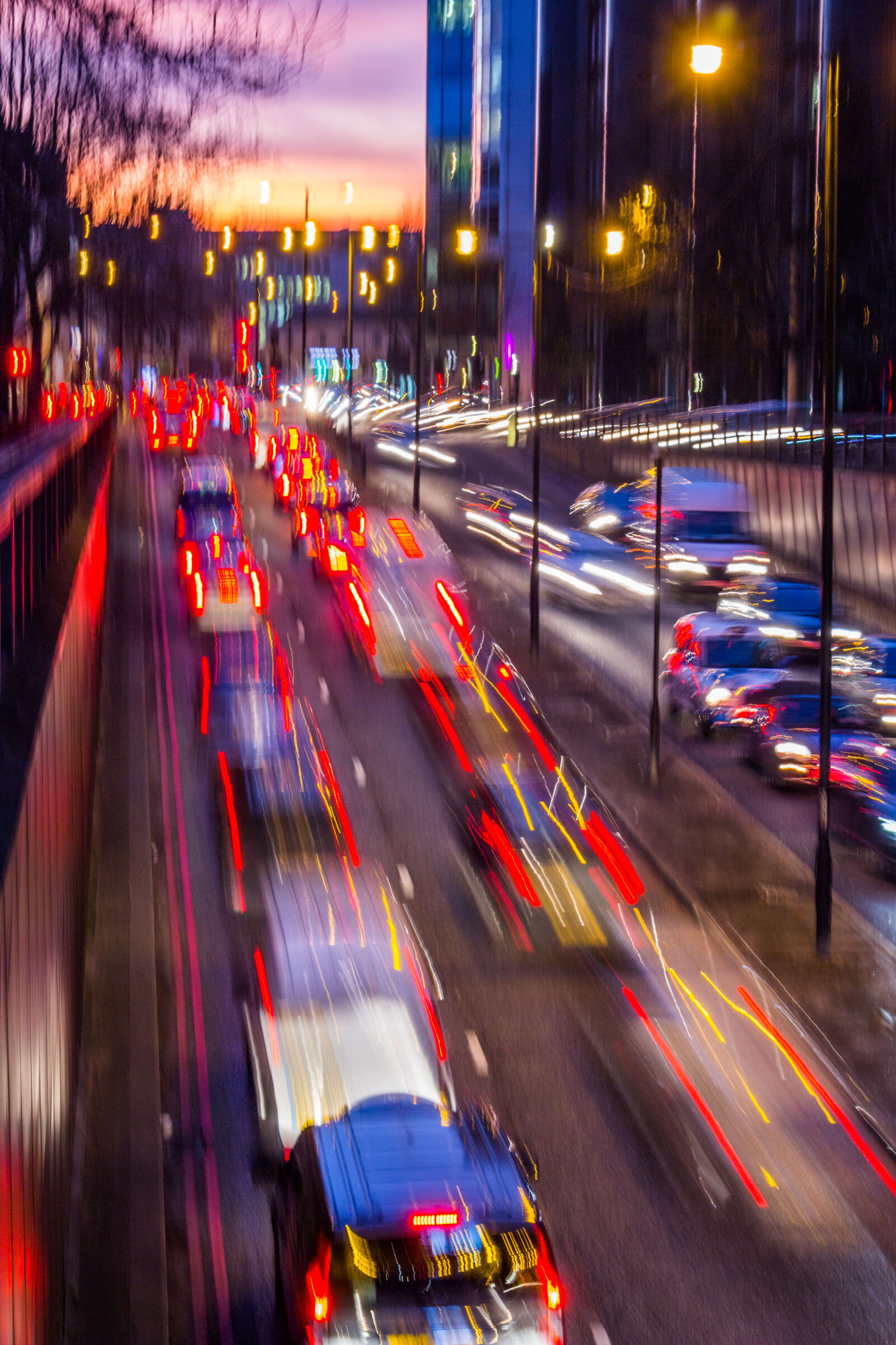 Canon EOS 700D (EOS Rebel T5i / EOS Kiss X7i) sample photo. Automobile, blur, blurry, cars photography