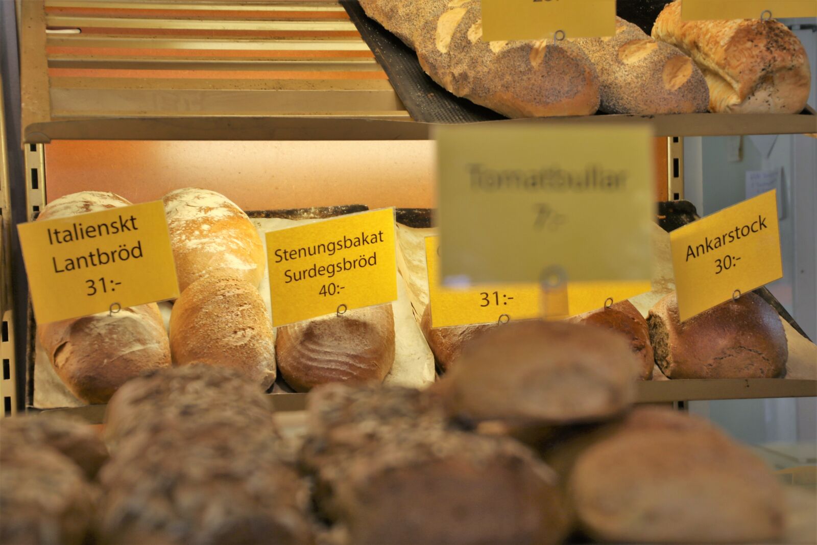 Canon EOS 7D Mark II sample photo. Baker, bakery, bread, food photography