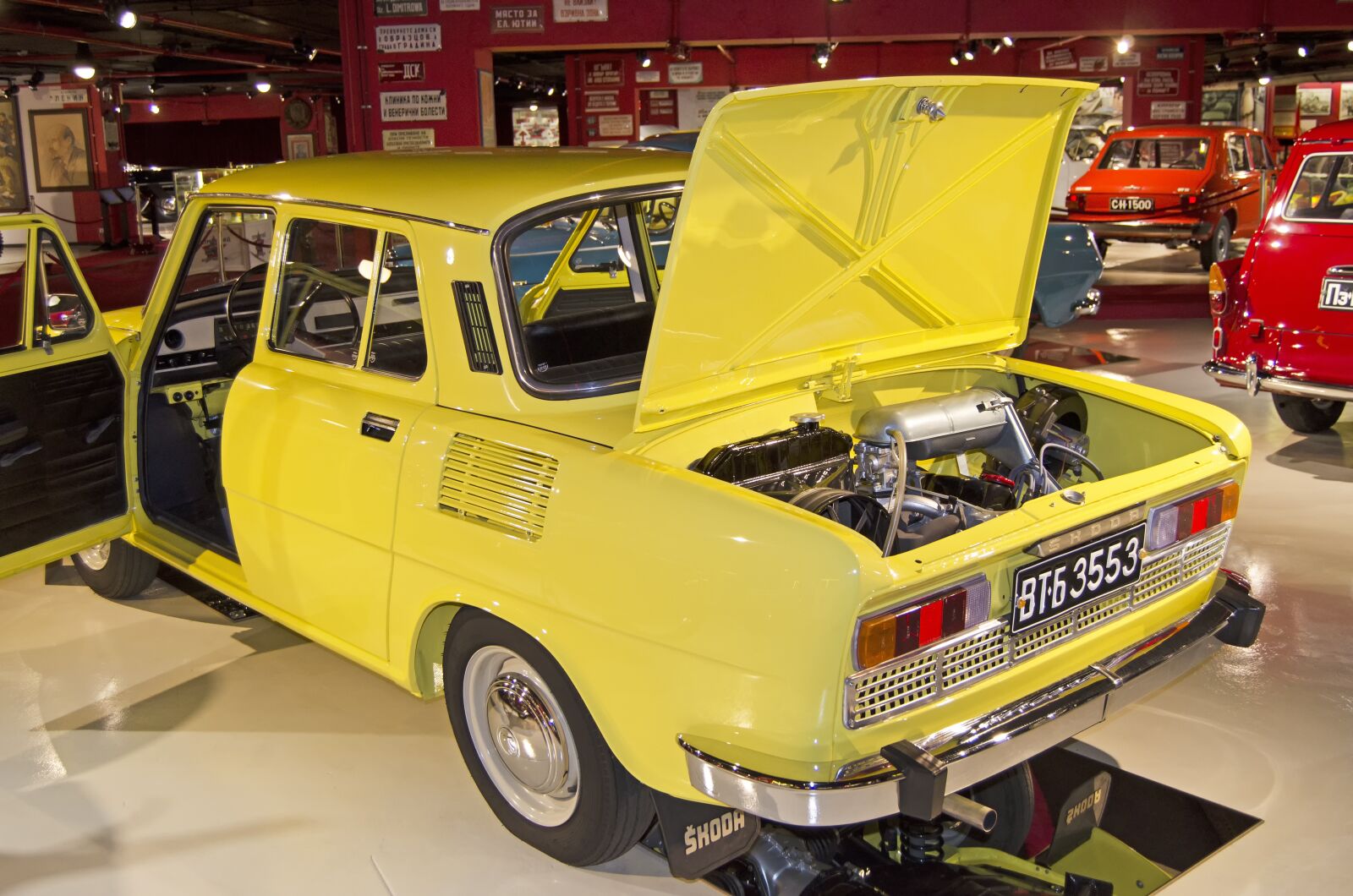 Nikon D5100 sample photo. Skoda, transportation, automobile photography