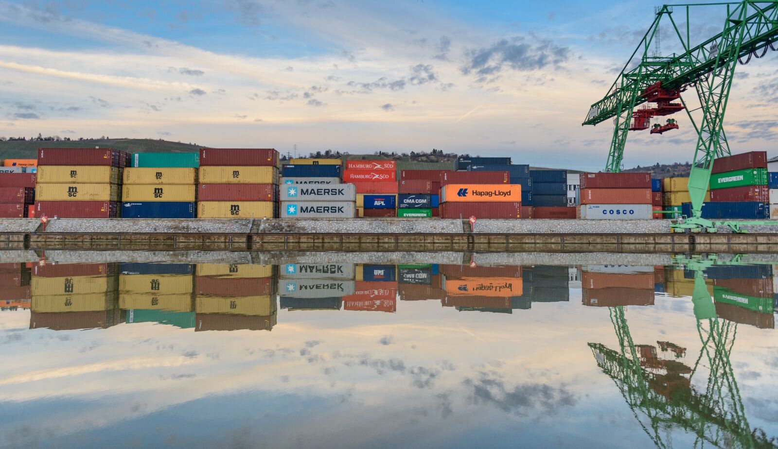 Nikon D800 sample photo. Container, port, container terminal photography