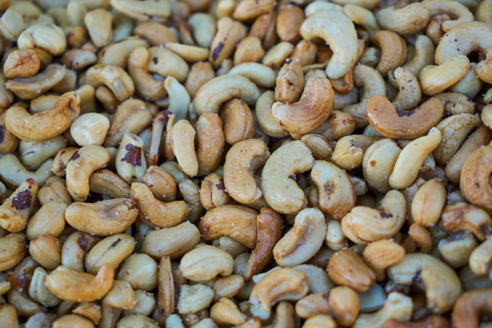 Sony a7R II sample photo. Cashew, peanut, snack photography