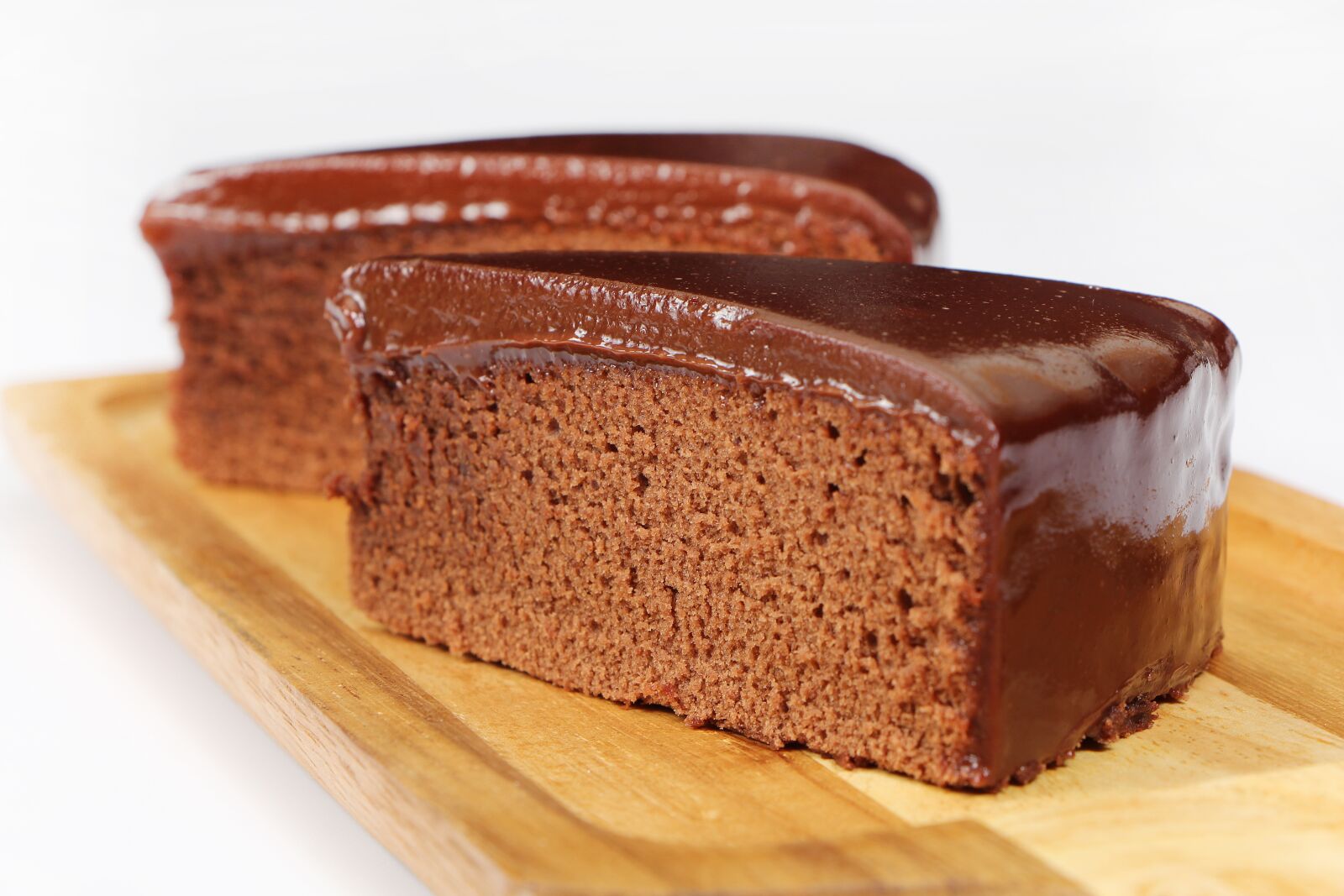 Canon EOS 1200D (EOS Rebel T5 / EOS Kiss X70 / EOS Hi) sample photo. Swede cakes, chocolate cake photography