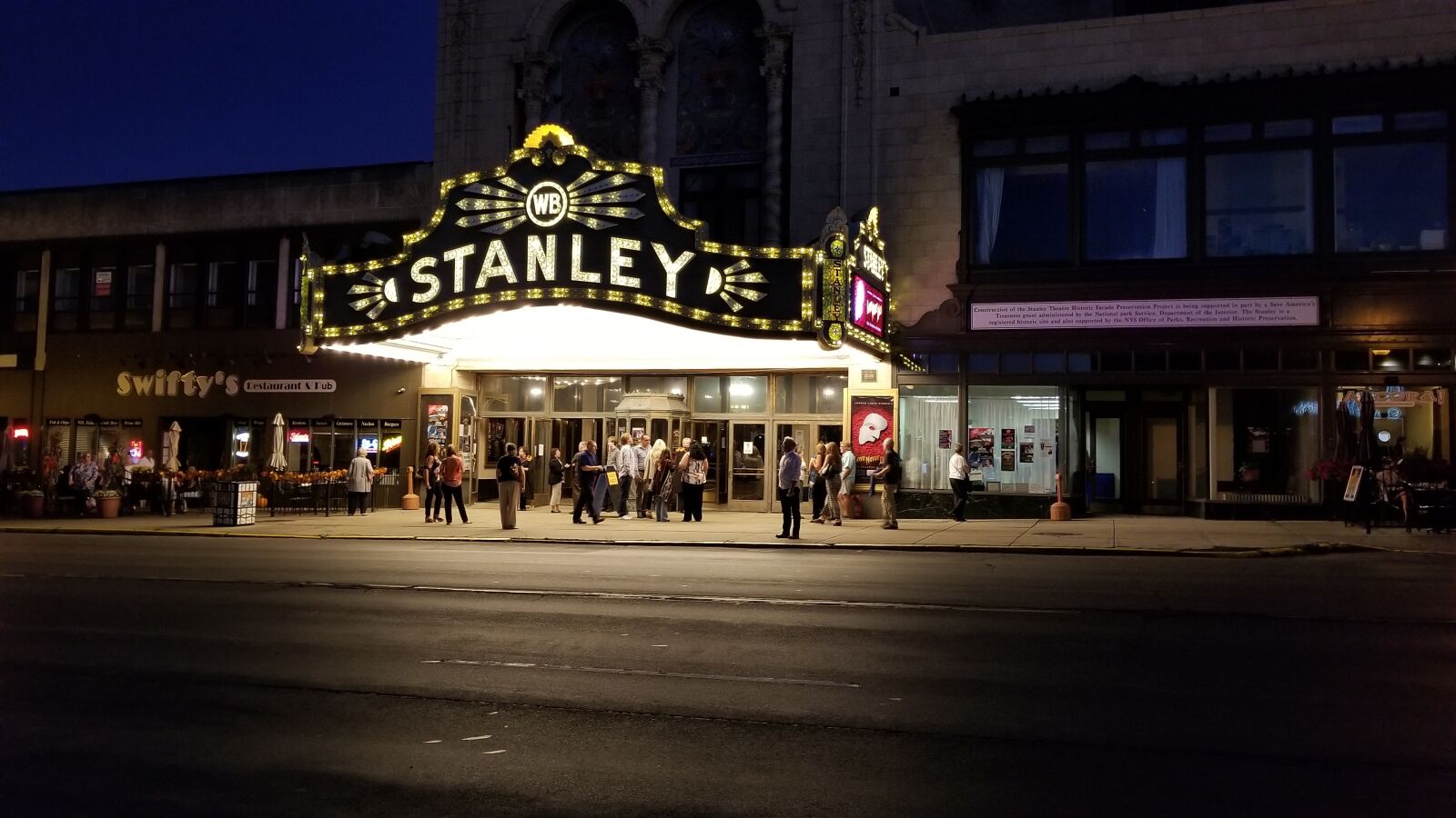 Samsung Galaxy S8 sample photo. Stanley, theatre, utica photography
