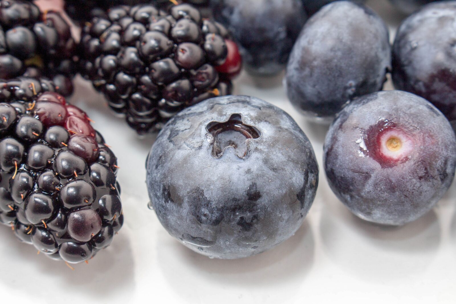 Canon EOS 700D (EOS Rebel T5i / EOS Kiss X7i) sample photo. Fruit, food, berry photography