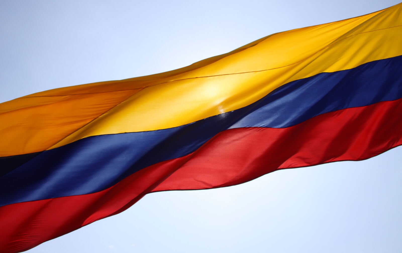 Canon EOS 50D sample photo. Colombia, flag, sun photography