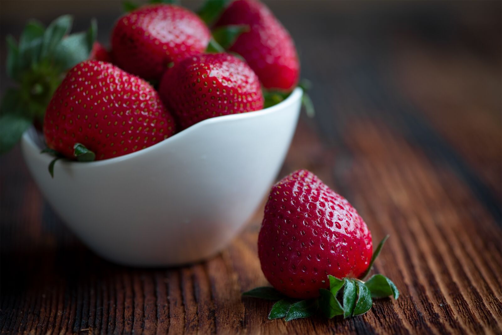 Nikon D750 sample photo. Strawberries, fruits, red photography