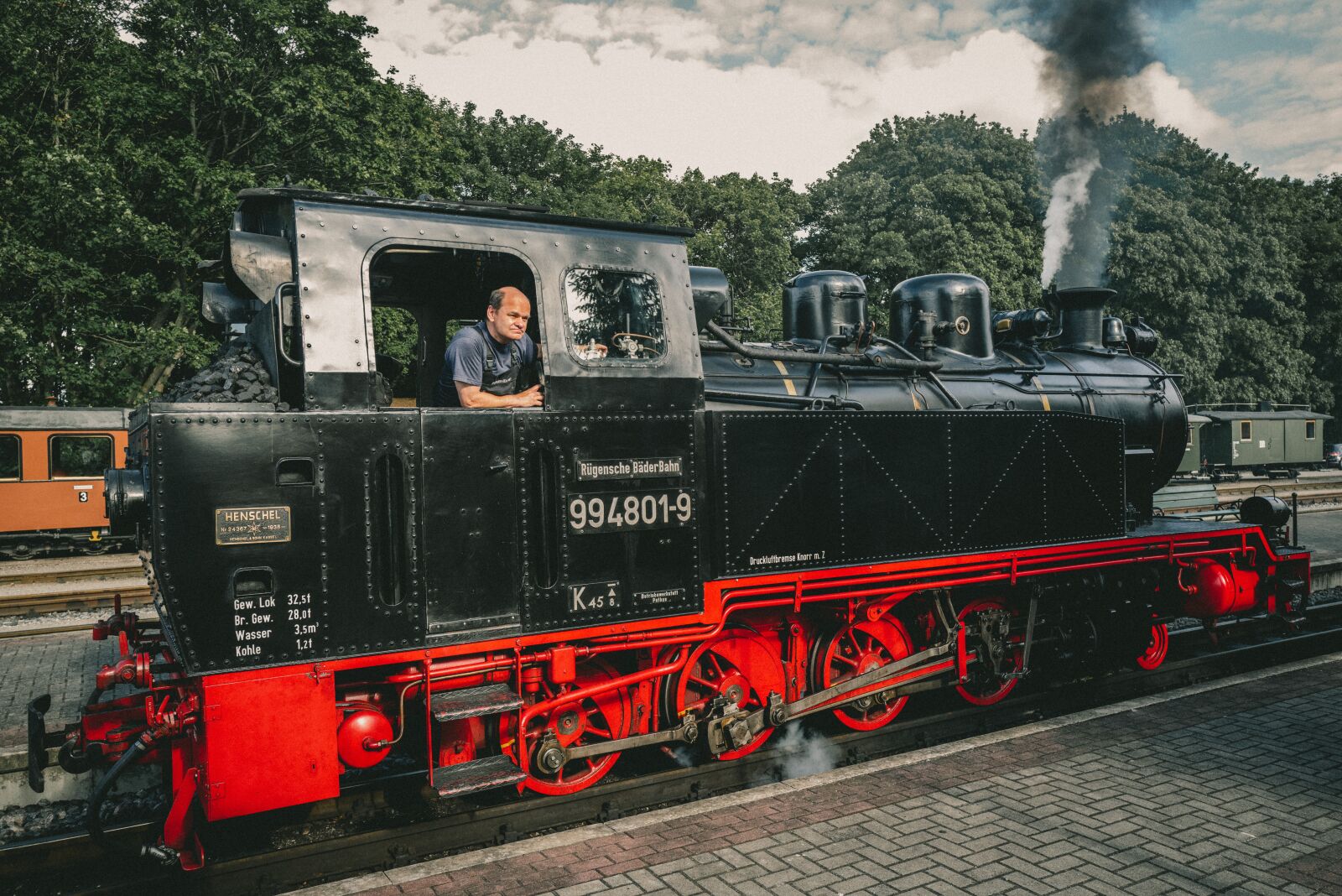Leica Q2 sample photo. R gen, steam locomotive photography