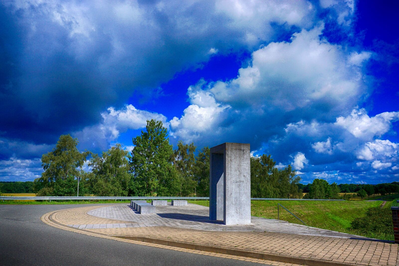 Sony a6000 sample photo. Memorial, eschede, train photography