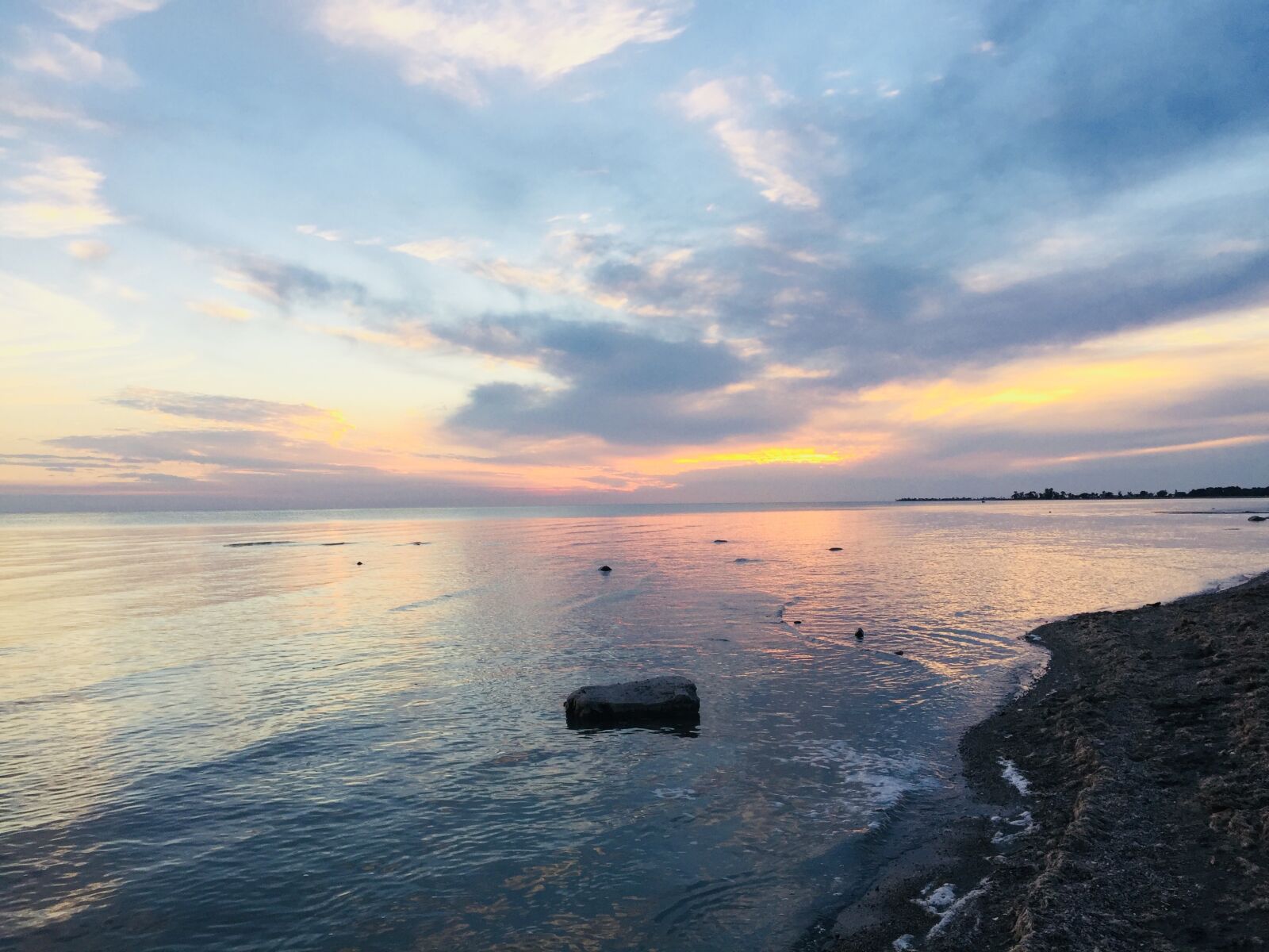 iPhone 6 Plus back camera 4.15mm f/2.2 sample photo. Clouds, sunset, lake photography