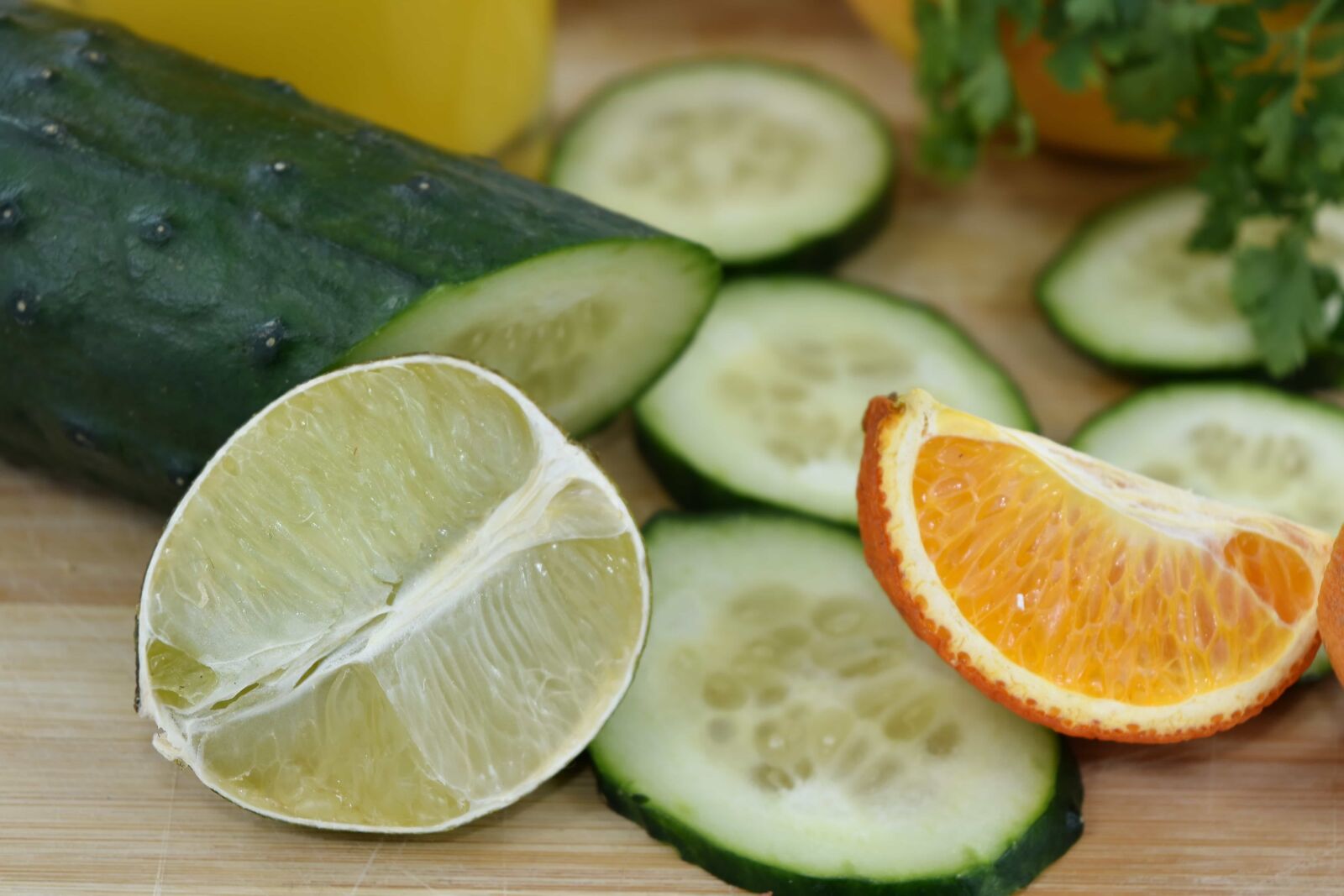 Nikon D5500 sample photo. Breakfast, cross section, cucumber photography