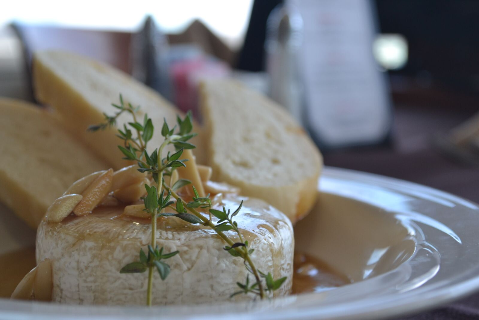 Nikon D3100 sample photo. Cheese, appetizer, delicious photography