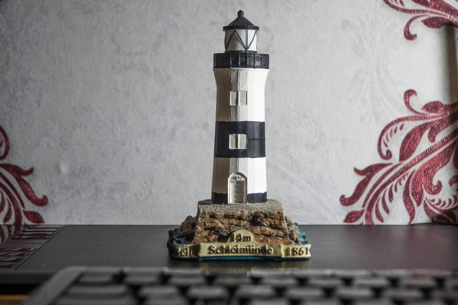 Sony DT 18-55mm F3.5-5.6 SAM II sample photo. Lighthouse, approximately, model photography