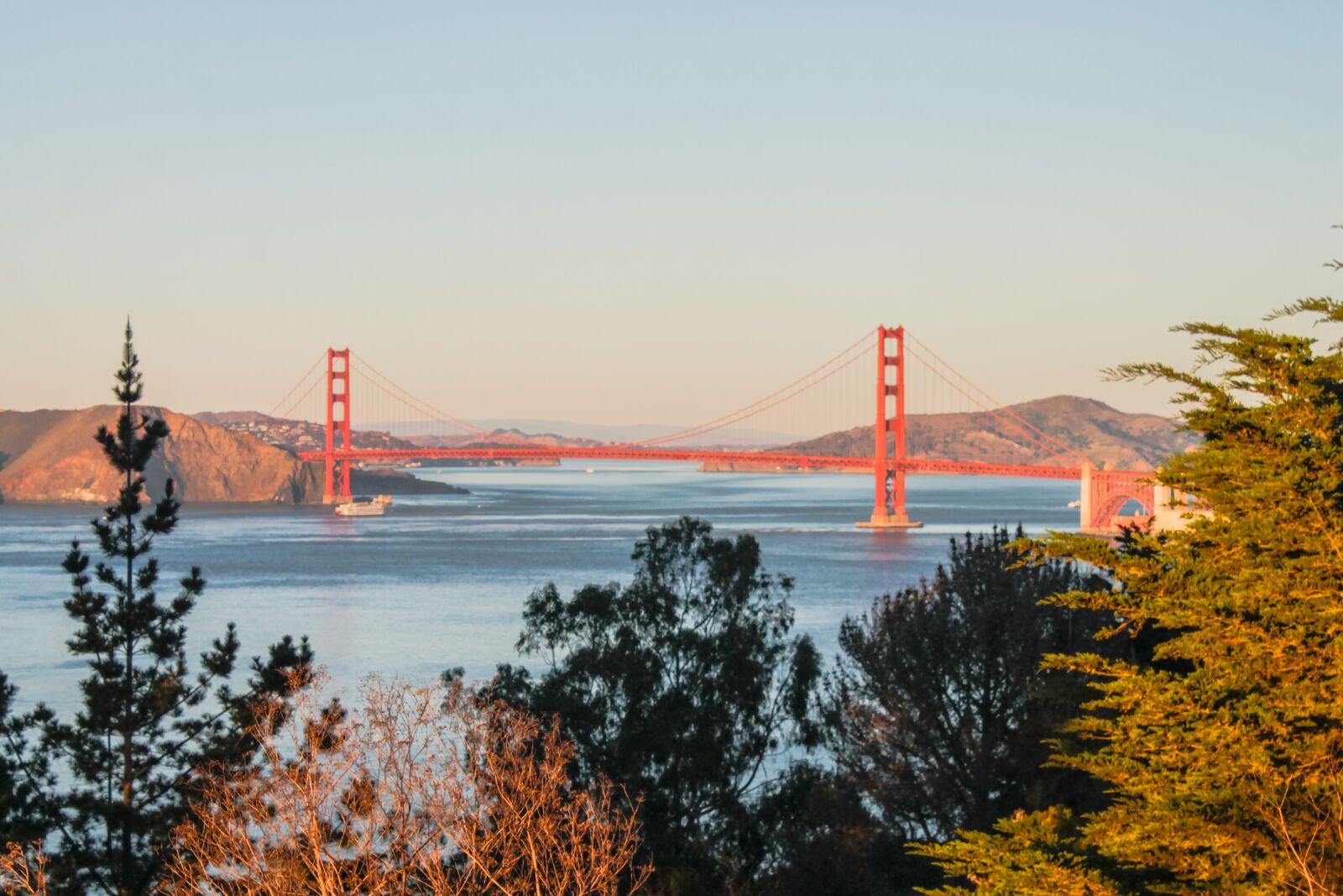 Canon EOS 1100D (EOS Rebel T3 / EOS Kiss X50) sample photo. Golden gate, bridge, golden photography