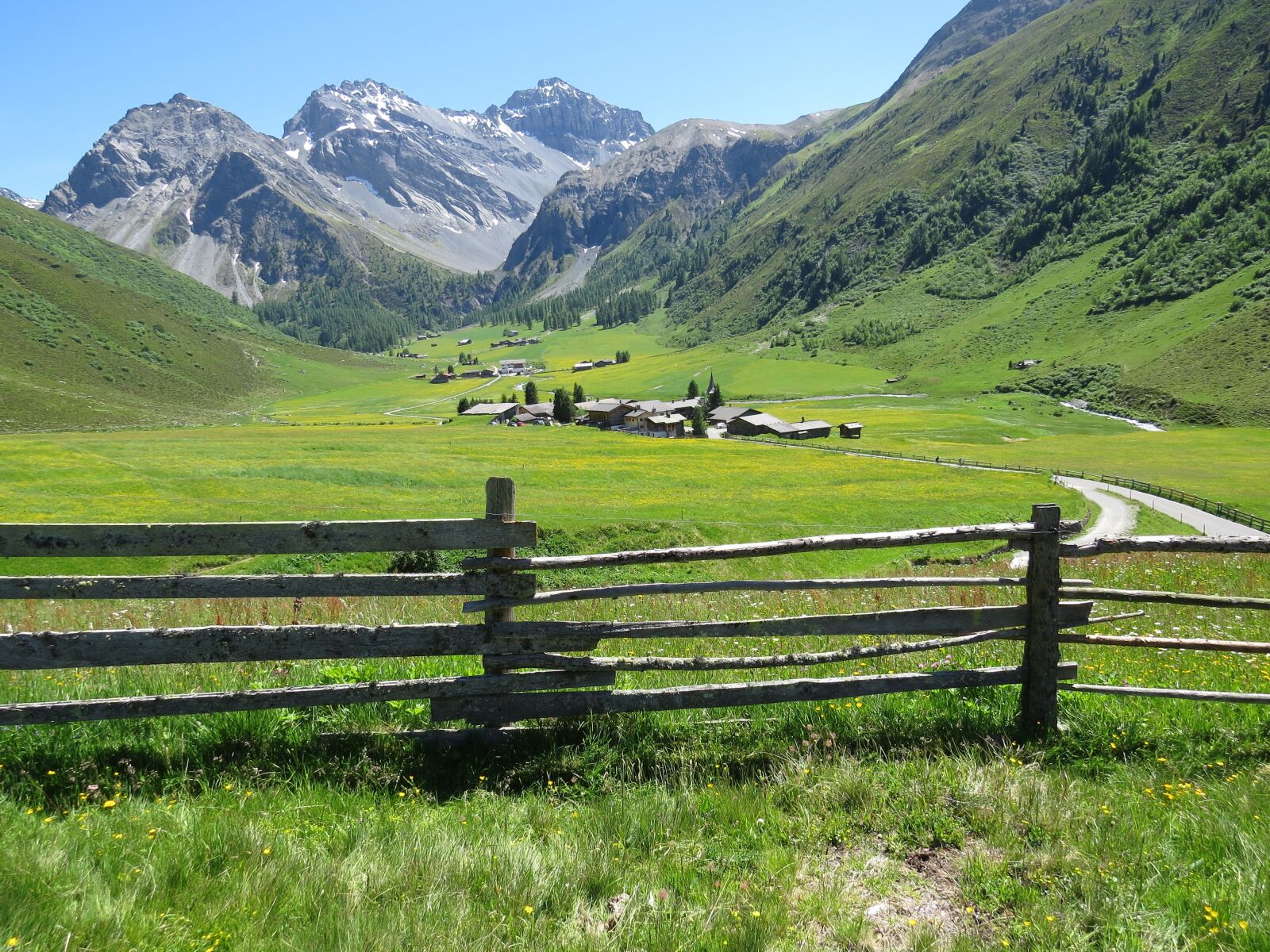 Canon PowerShot SX50 HS sample photo. Hiking, alpine, nature photography