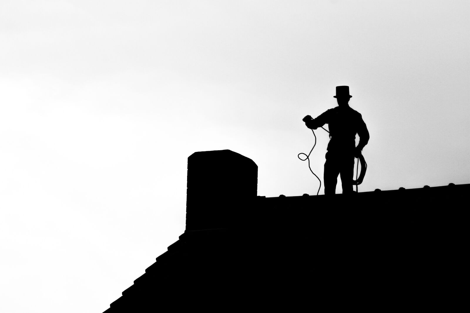 Canon EOS 300D (EOS Digital Rebel / EOS Kiss Digital) sample photo. Chimney sweep, roof, chimney photography
