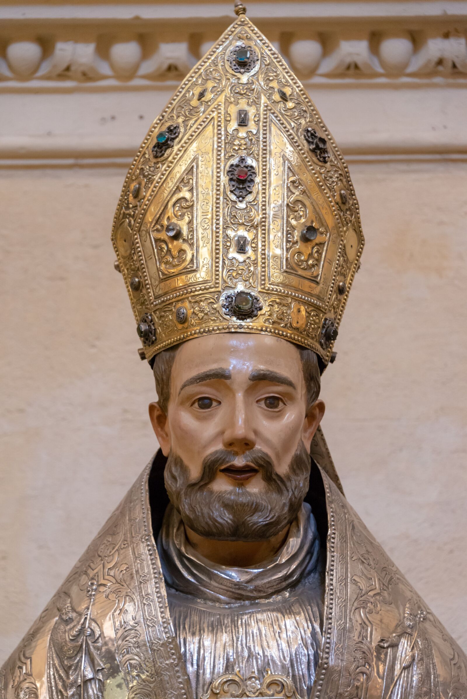 Nikon D800 sample photo. Medieval statue, wooden, bishop photography