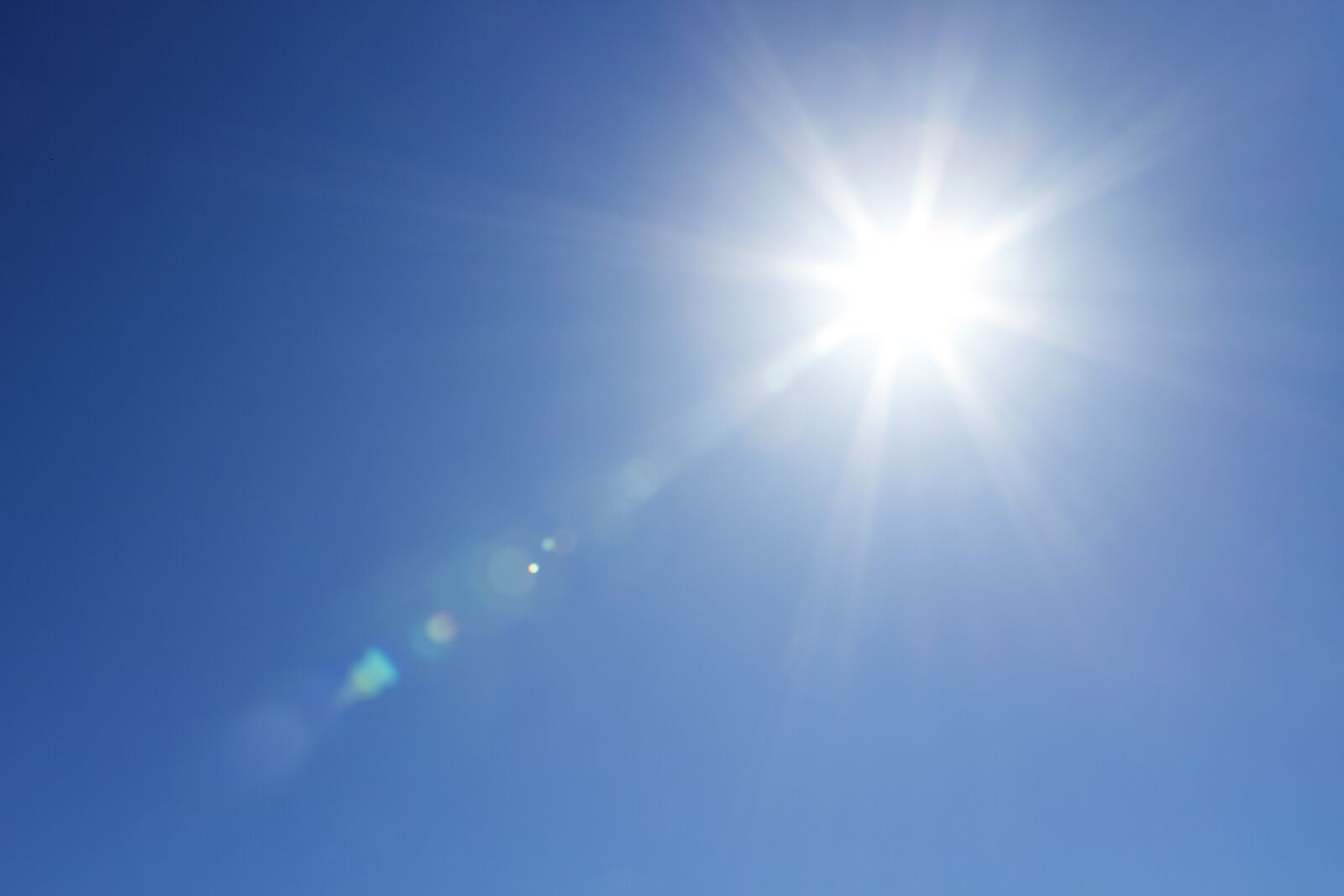 Canon EOS 7D sample photo. Sun, blue, sky photography