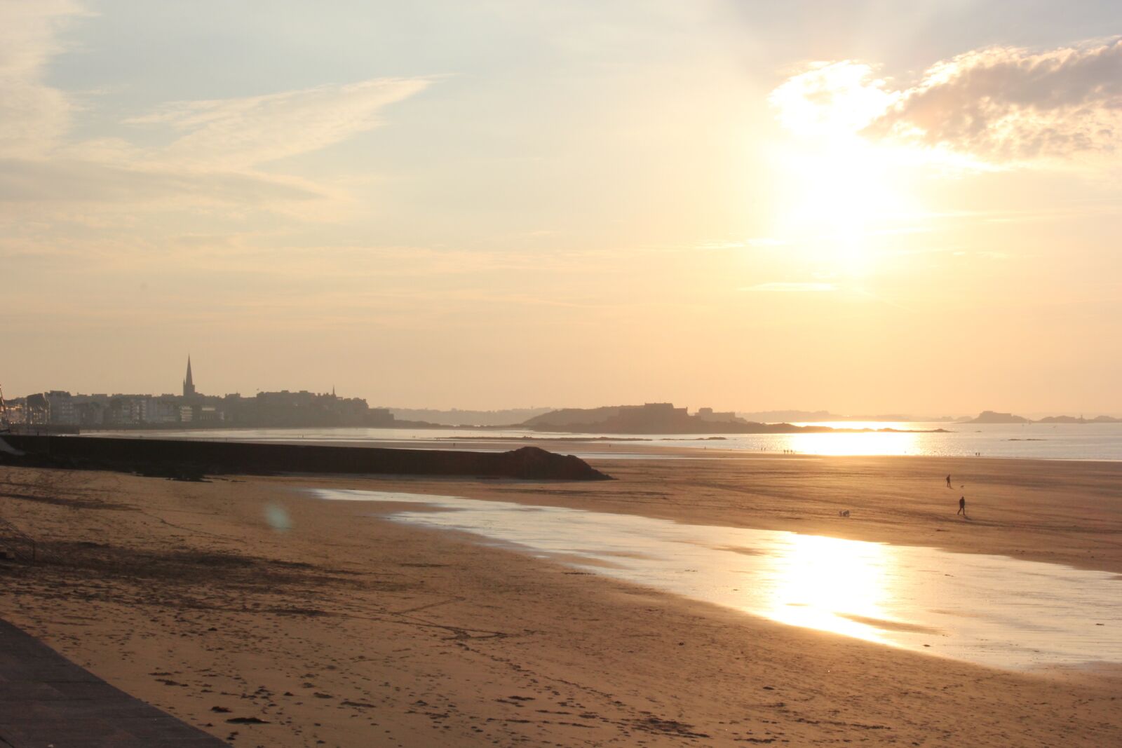 Canon EOS 550D (EOS Rebel T2i / EOS Kiss X4) sample photo. Saint malo, st malo photography