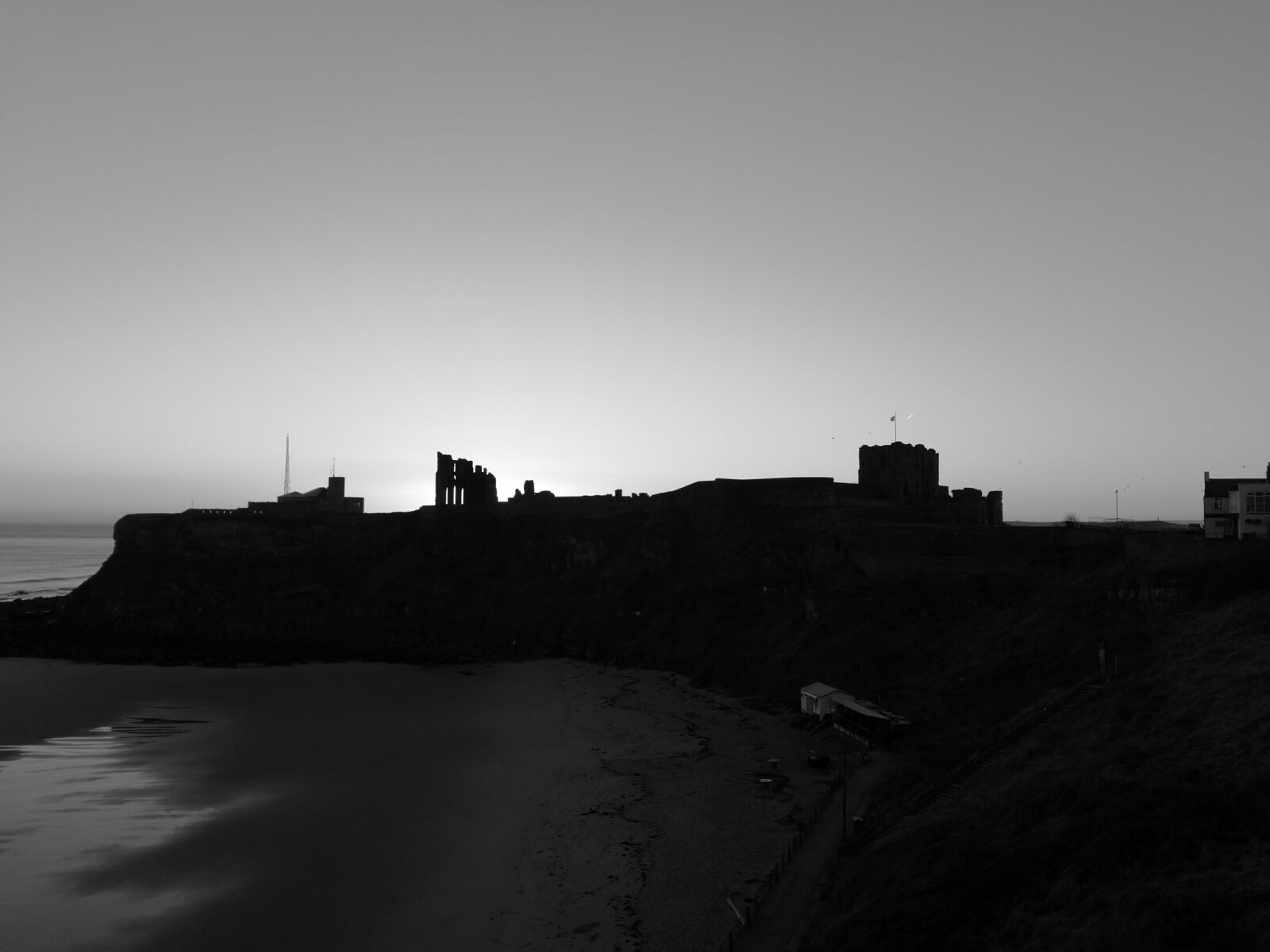HUAWEI P9 sample photo. Coast, monochrome, photography, shadows photography