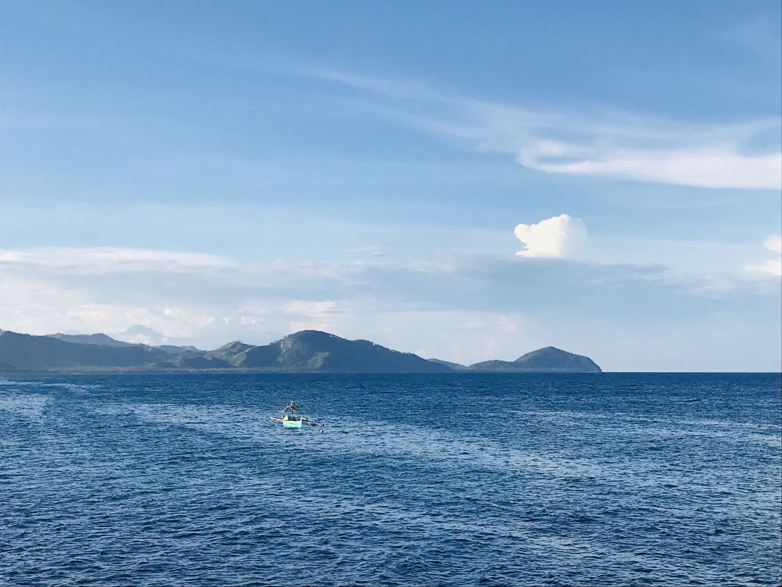 iPhone 7 back camera 3.99mm f/1.8 sample photo. Island, sea, ocean photography