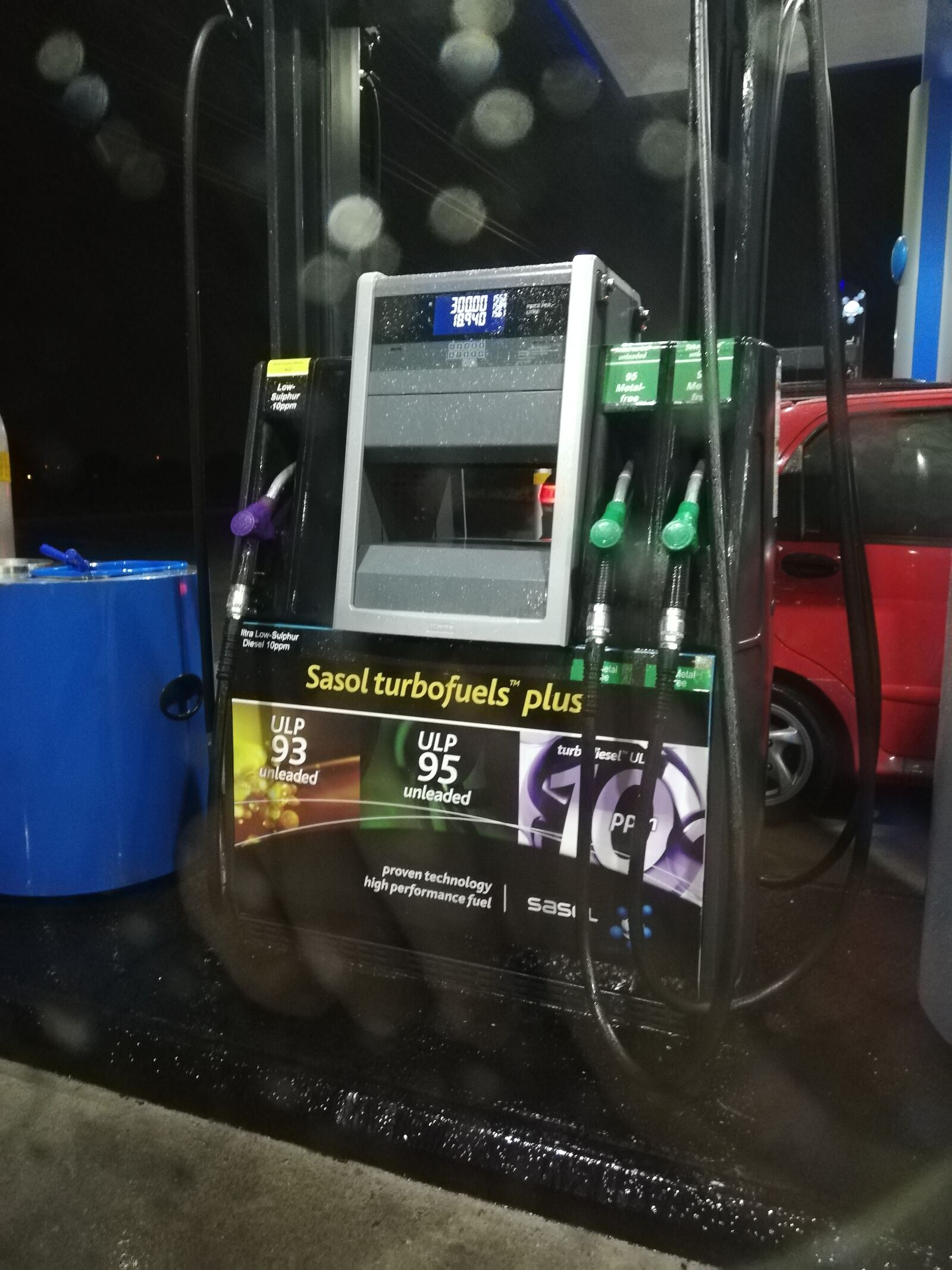 HUAWEI P20 lite sample photo. Fuel, petrol, filling station photography