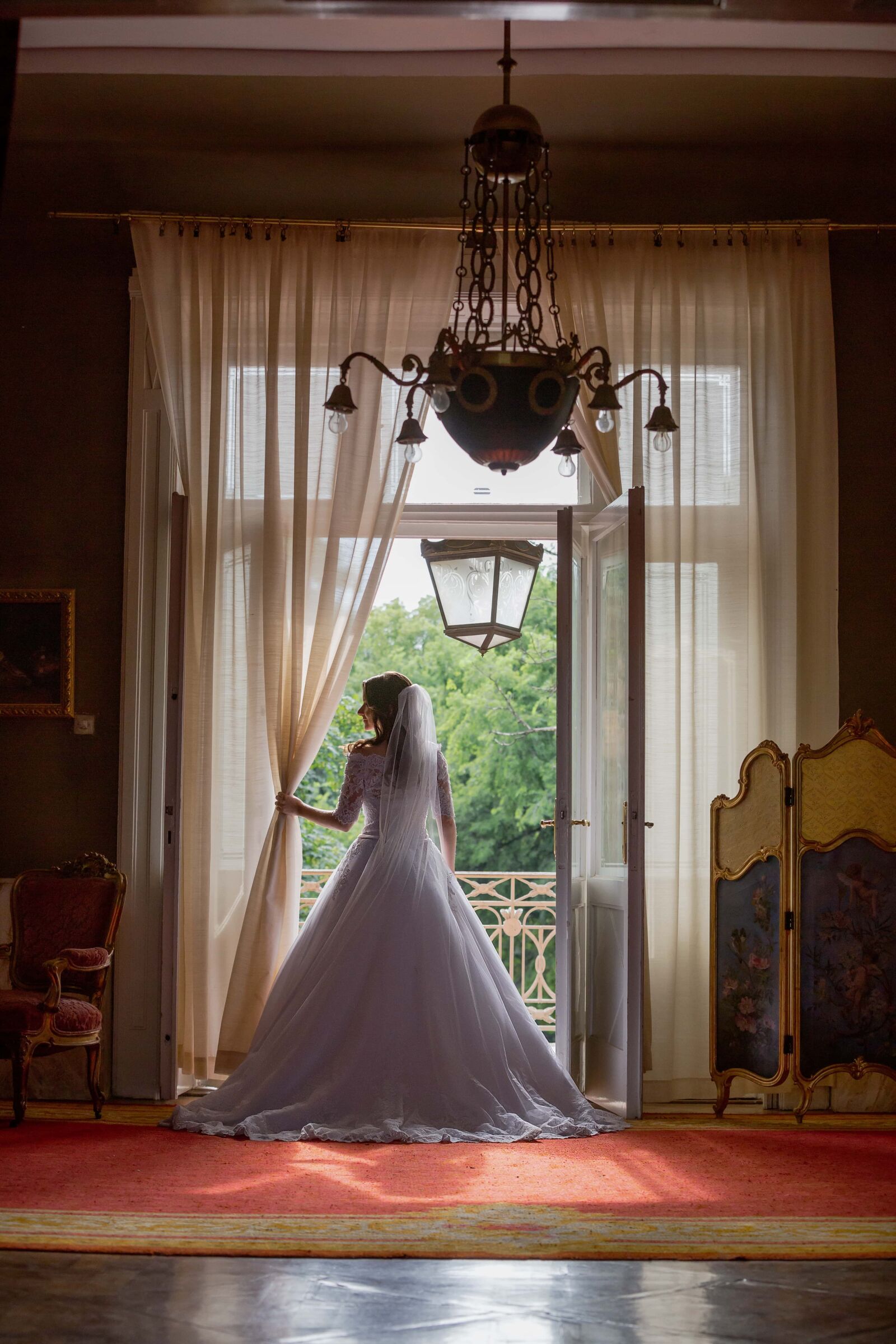Canon EF 70-200mm F2.8L IS II USM sample photo. Wedding venue, baroque, wedding photography