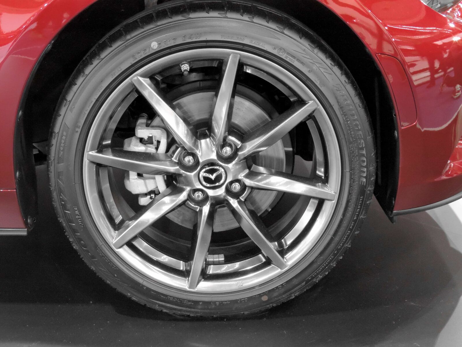 Nikon Coolpix P520 sample photo. Car, machine, transportation, wheel photography